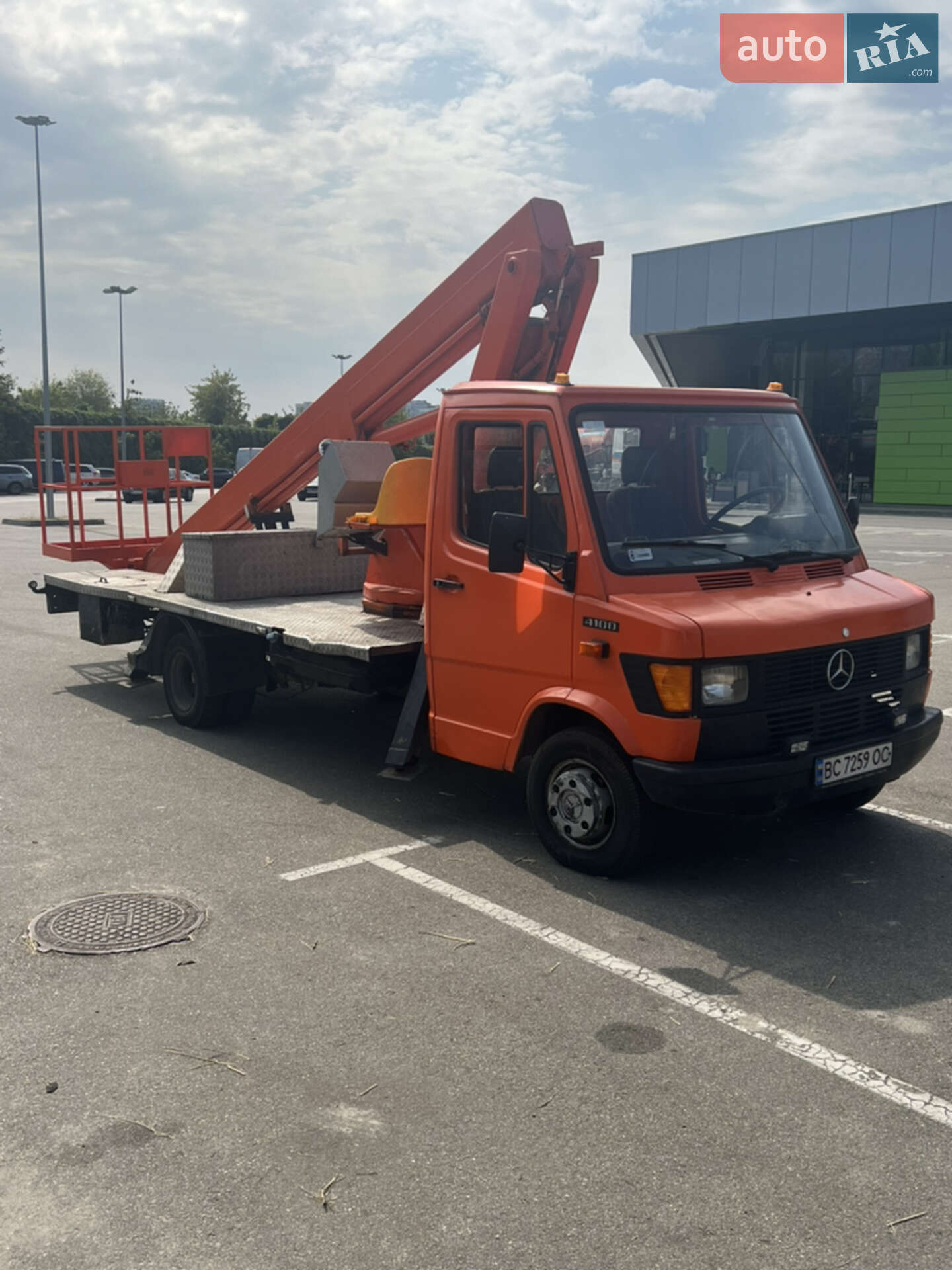 MERCEDES-BENZ 410D 1993