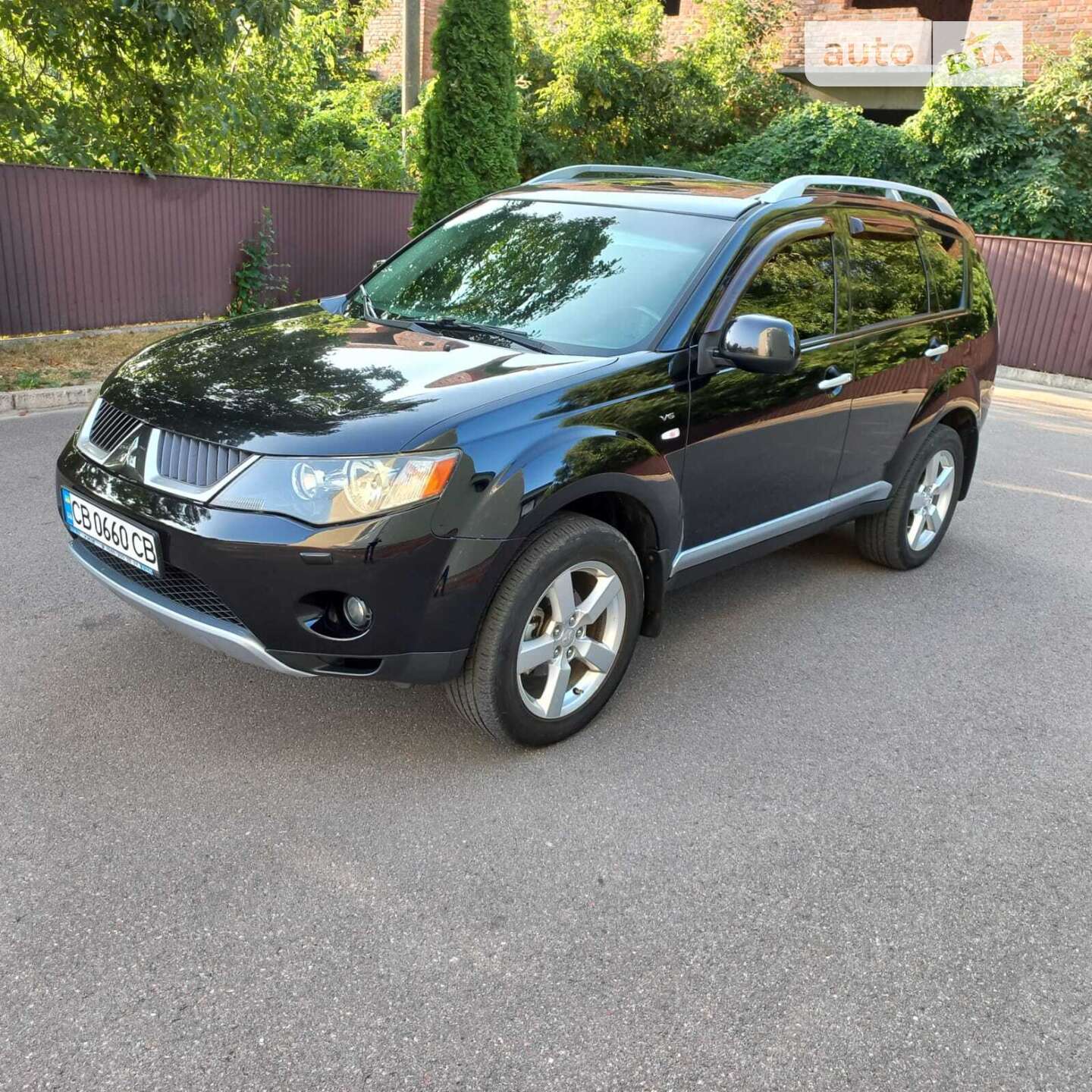 Головне фото звіту автомобіля MITSUBISHI OUTLANDER 2008