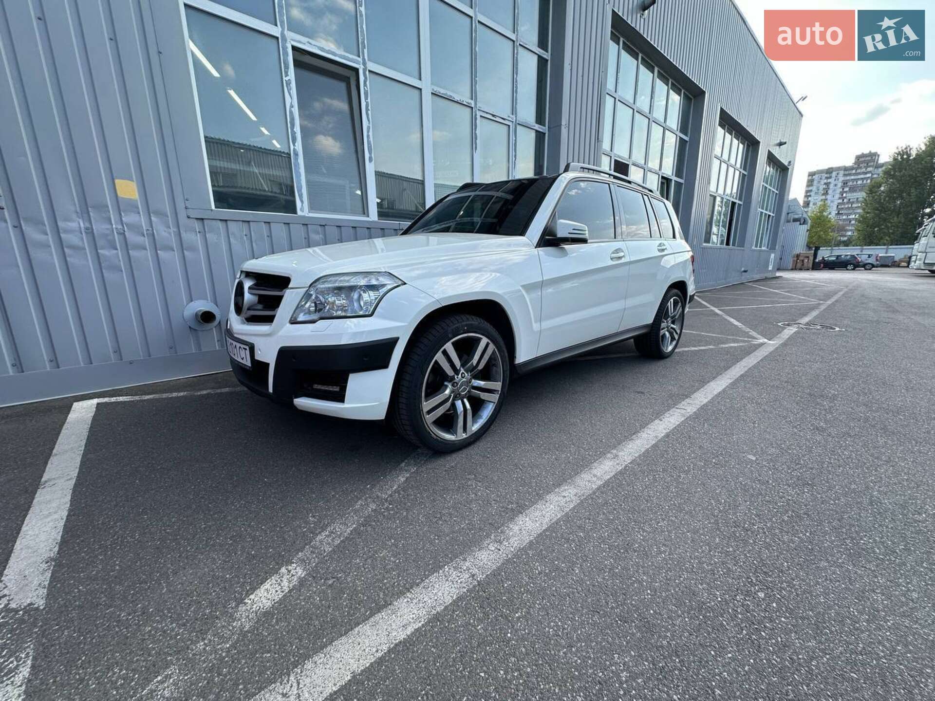 Mercedes-Benz GLK-Class 2010