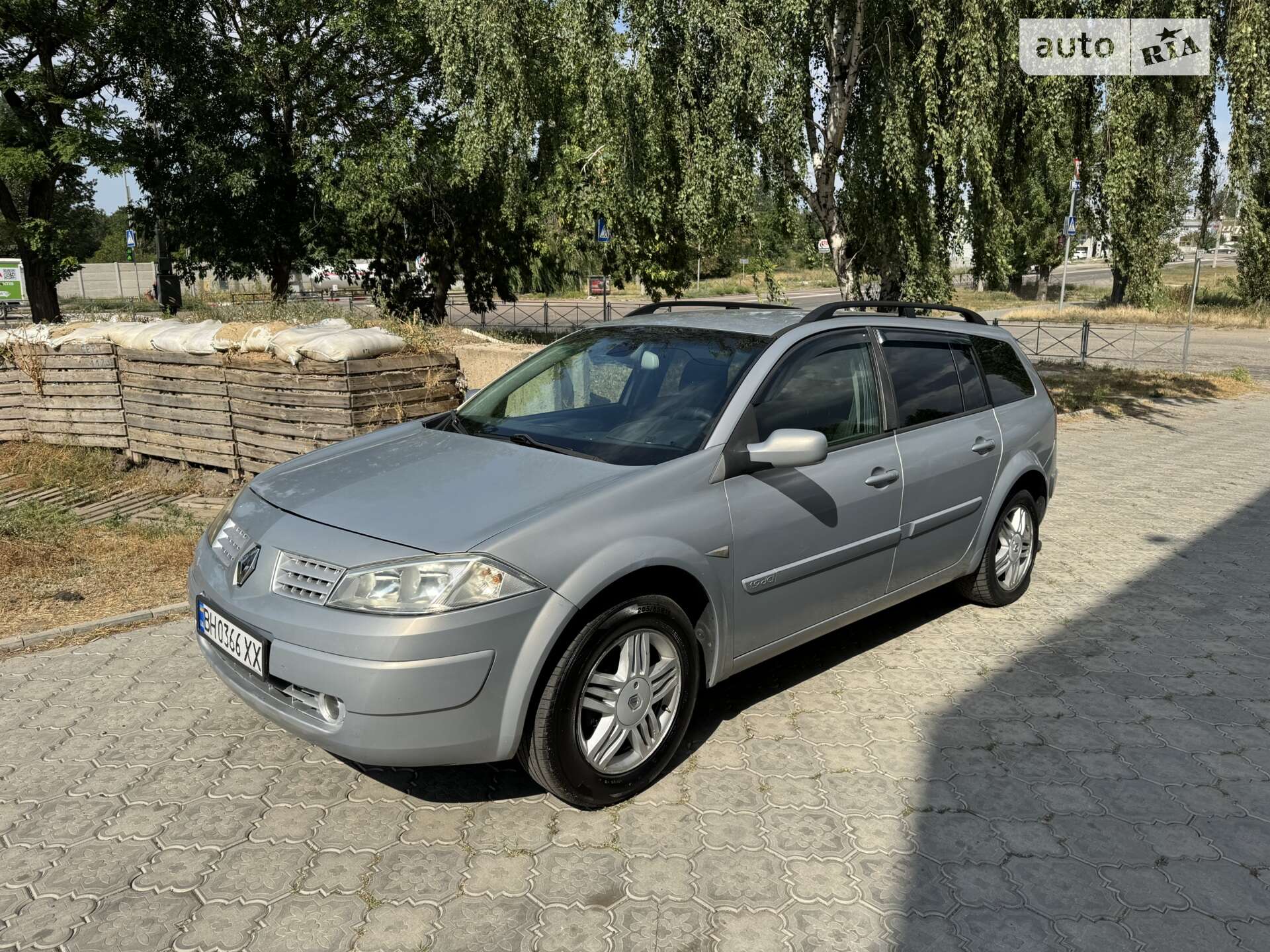 RENAULT MEGANE 2004