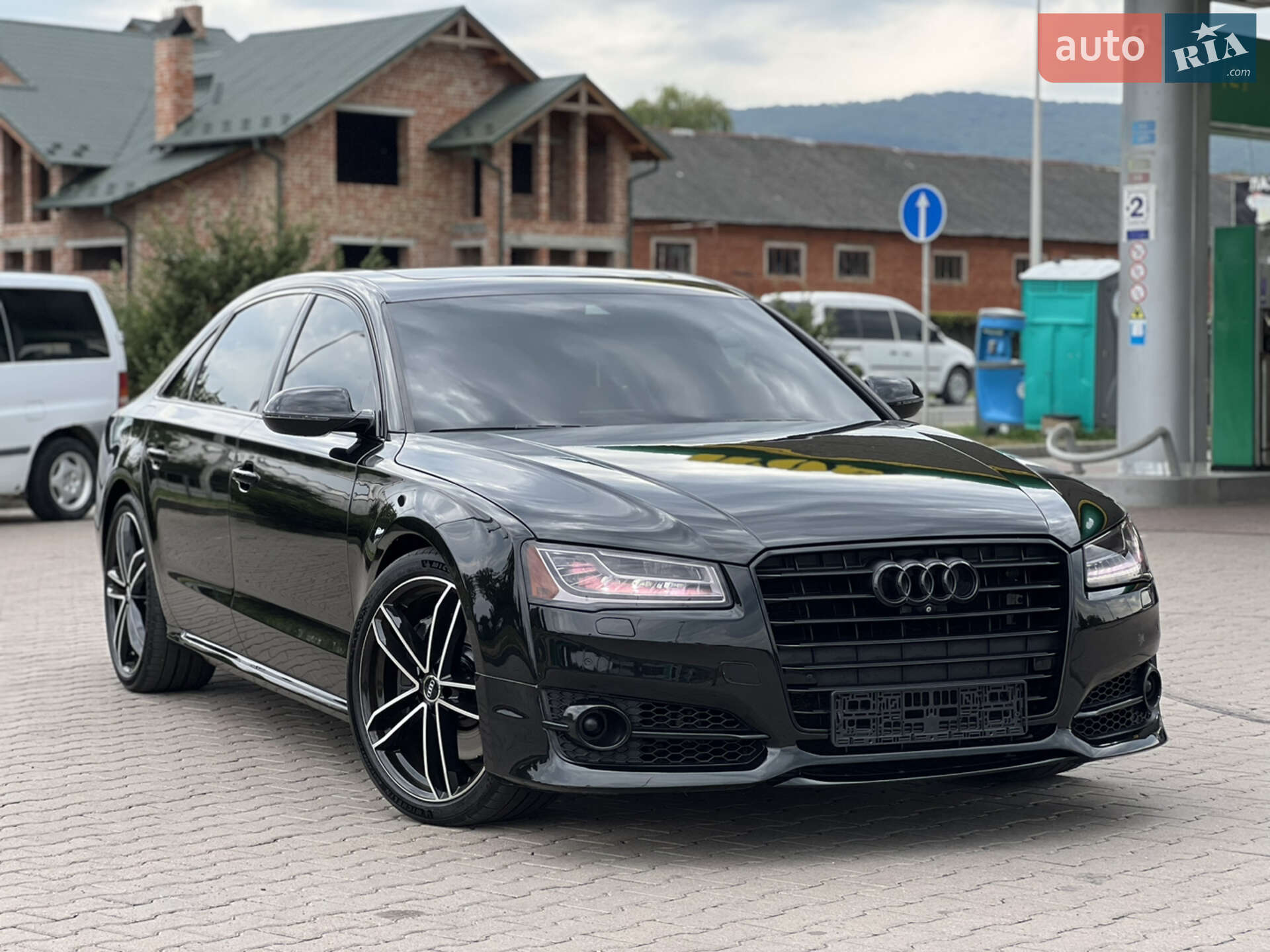 AUDI A8 2016