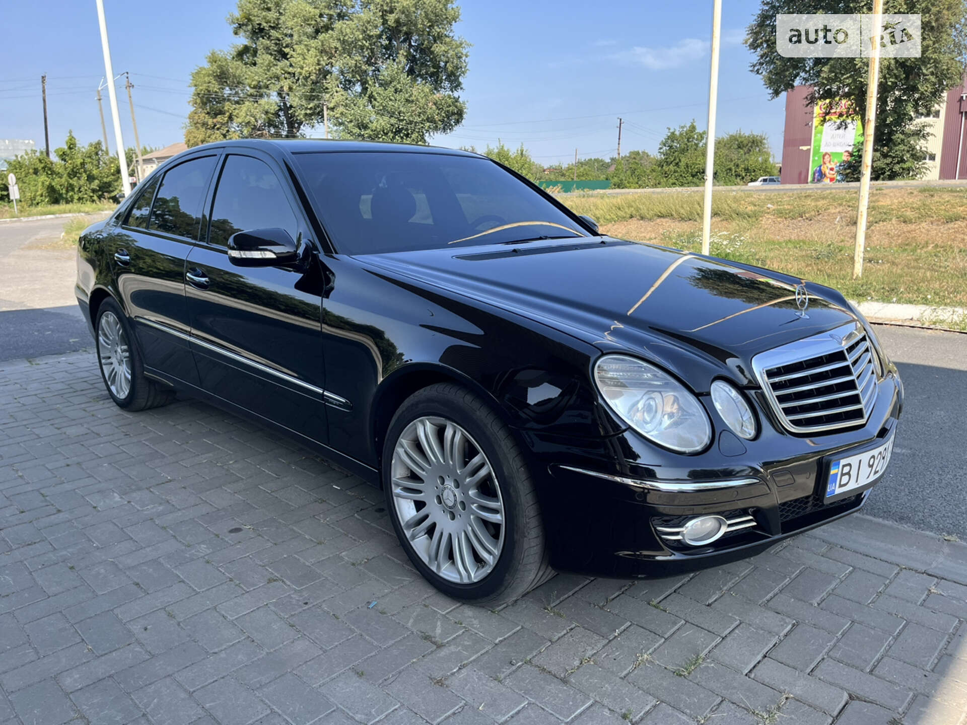 Головне фото звіту автомобіля MERCEDES-BENZ E 280 2007