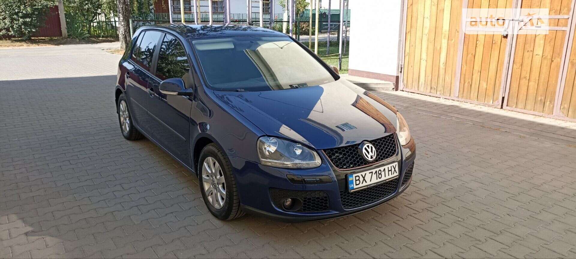 VOLKSWAGEN GOLF 2005
