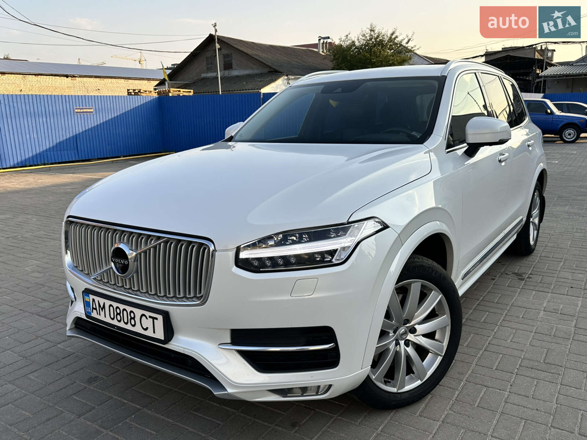 Volvo XC90 2017