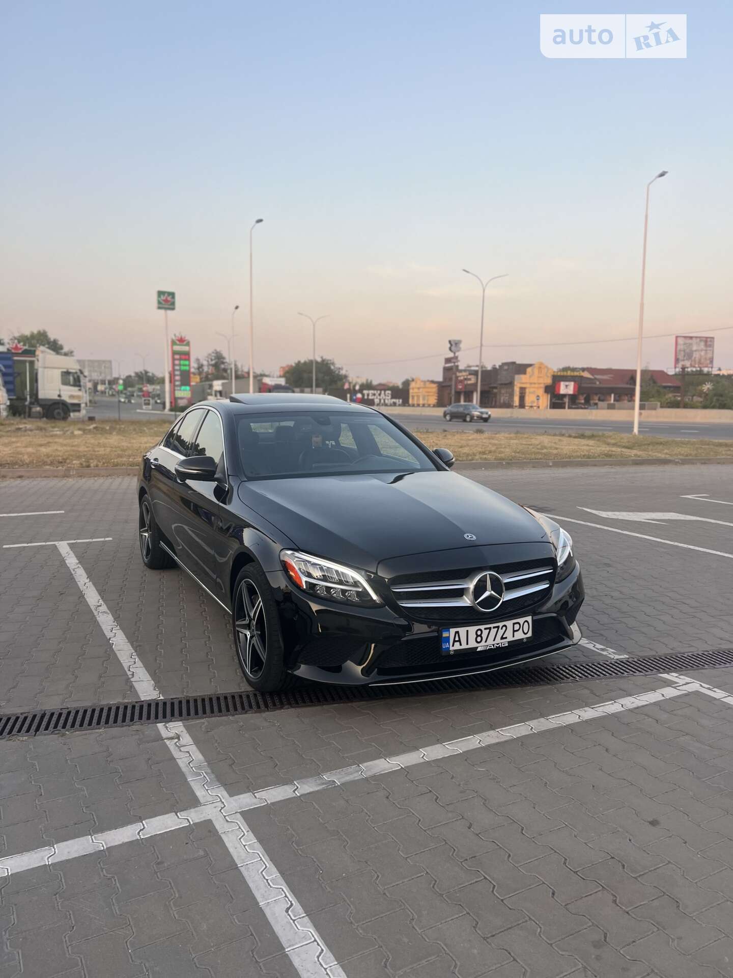 MERCEDES-BENZ C 300 2019