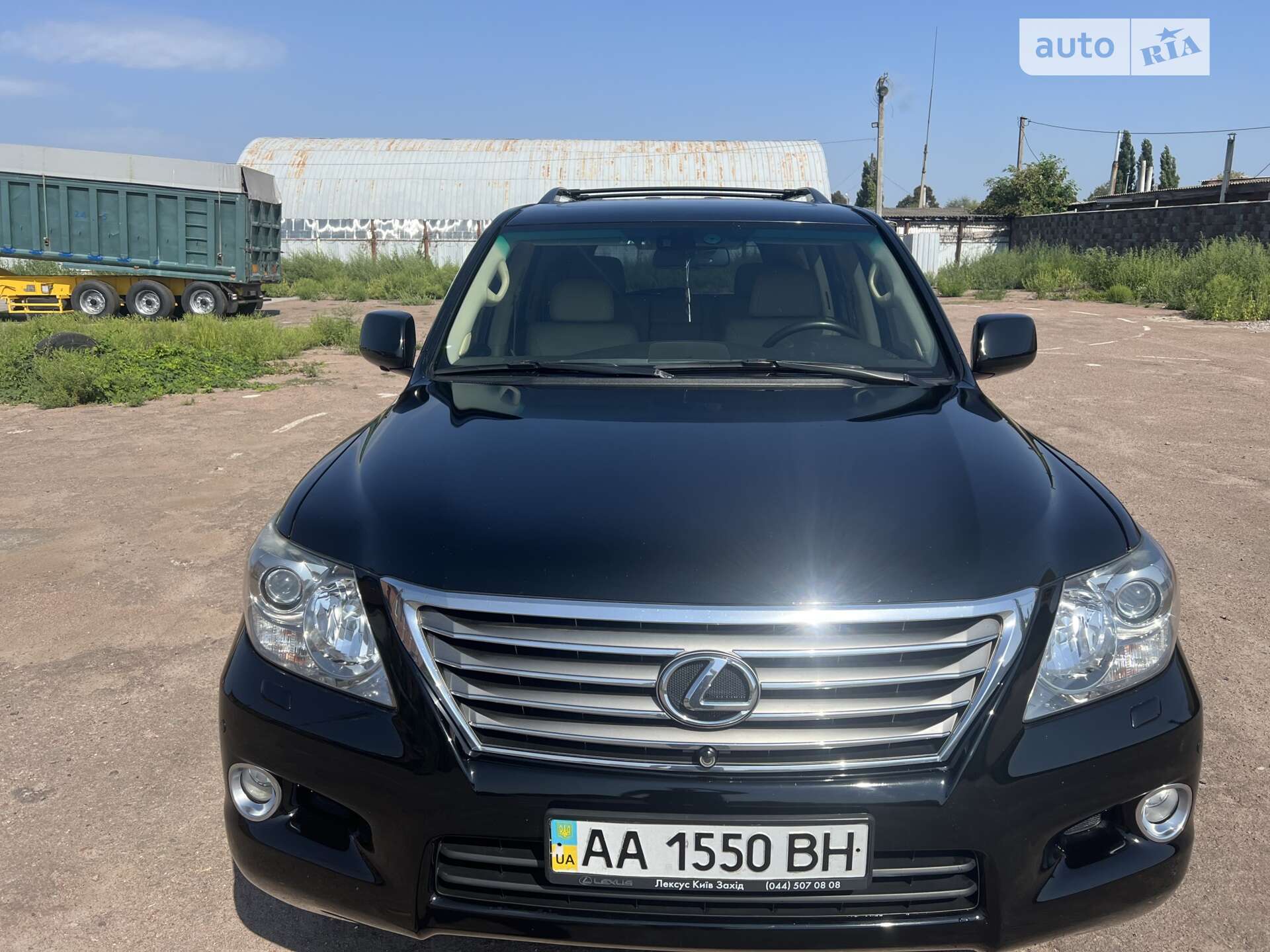 LEXUS LX 570