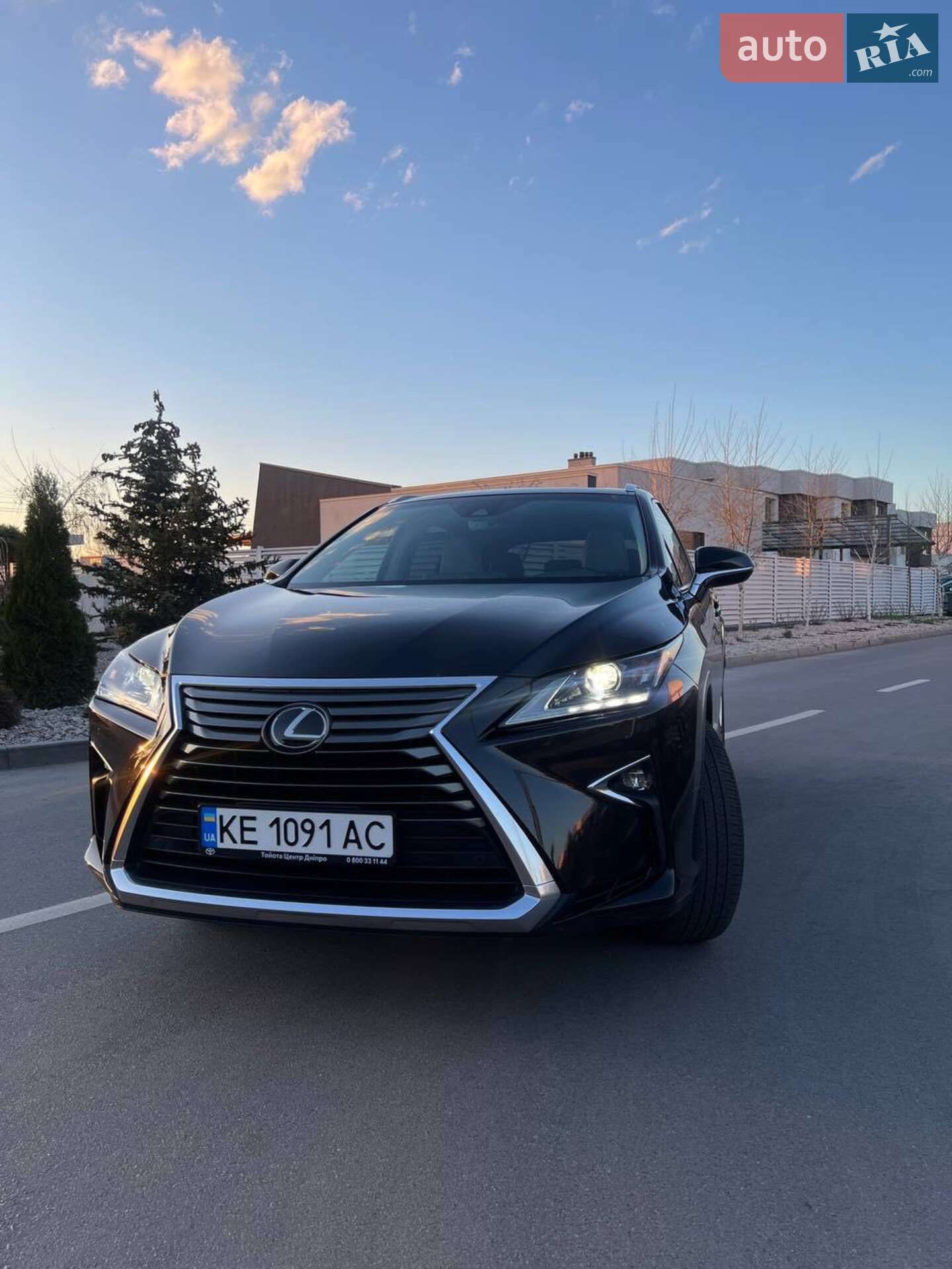 Lexus RX 2019
