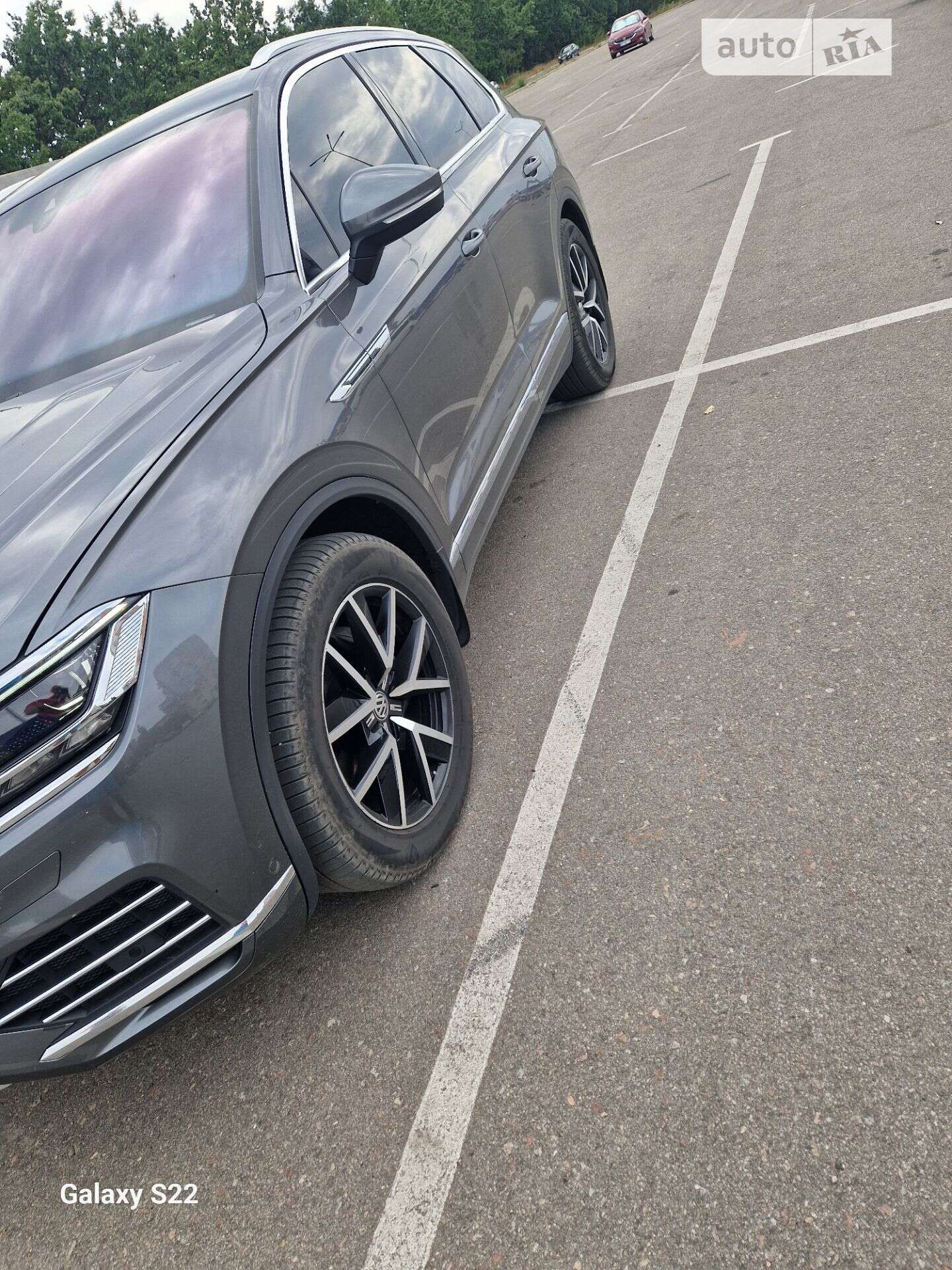 VOLKSWAGEN TOUAREG 2019