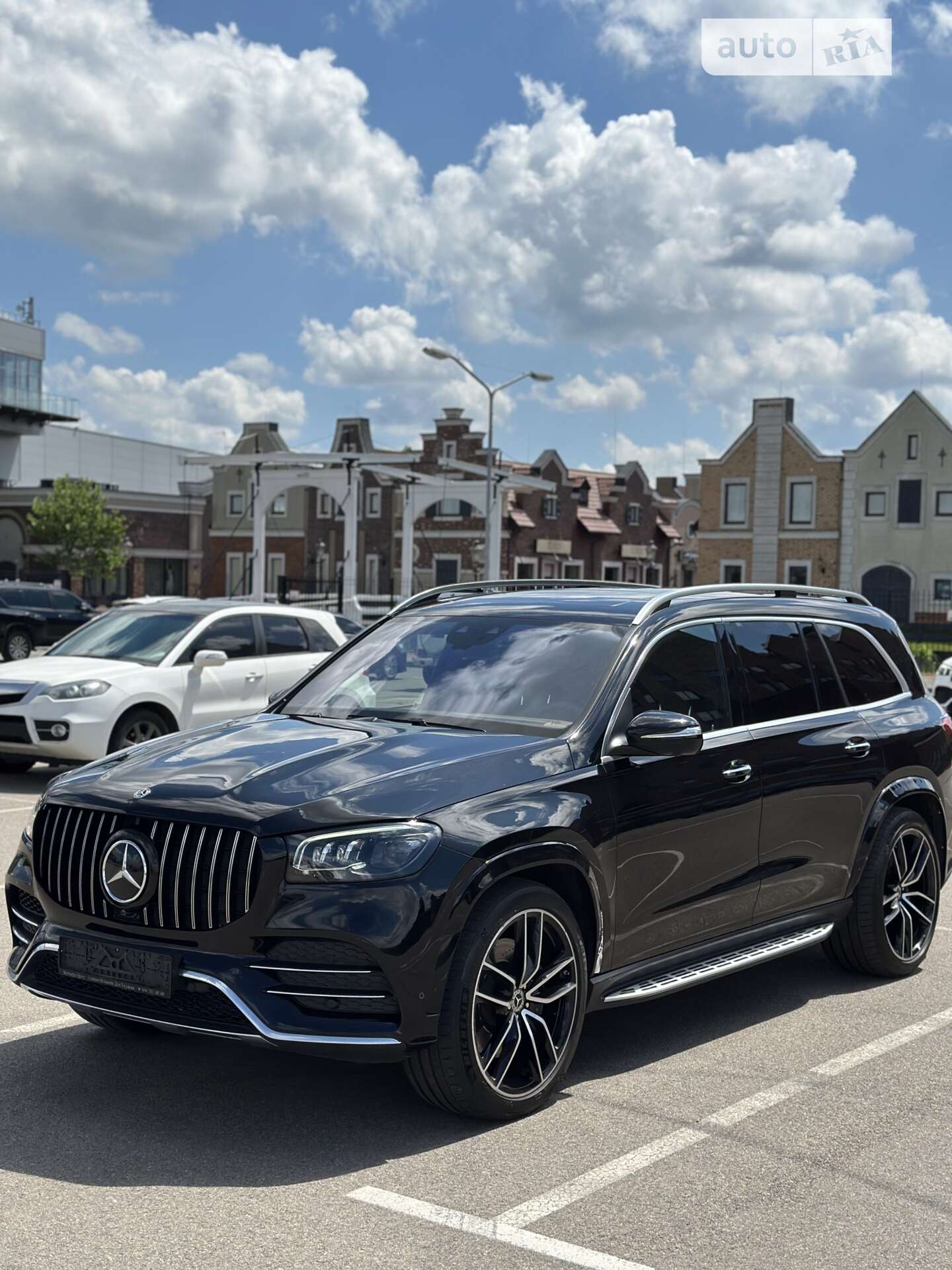 MERCEDES-BENZ GLS 400 2020