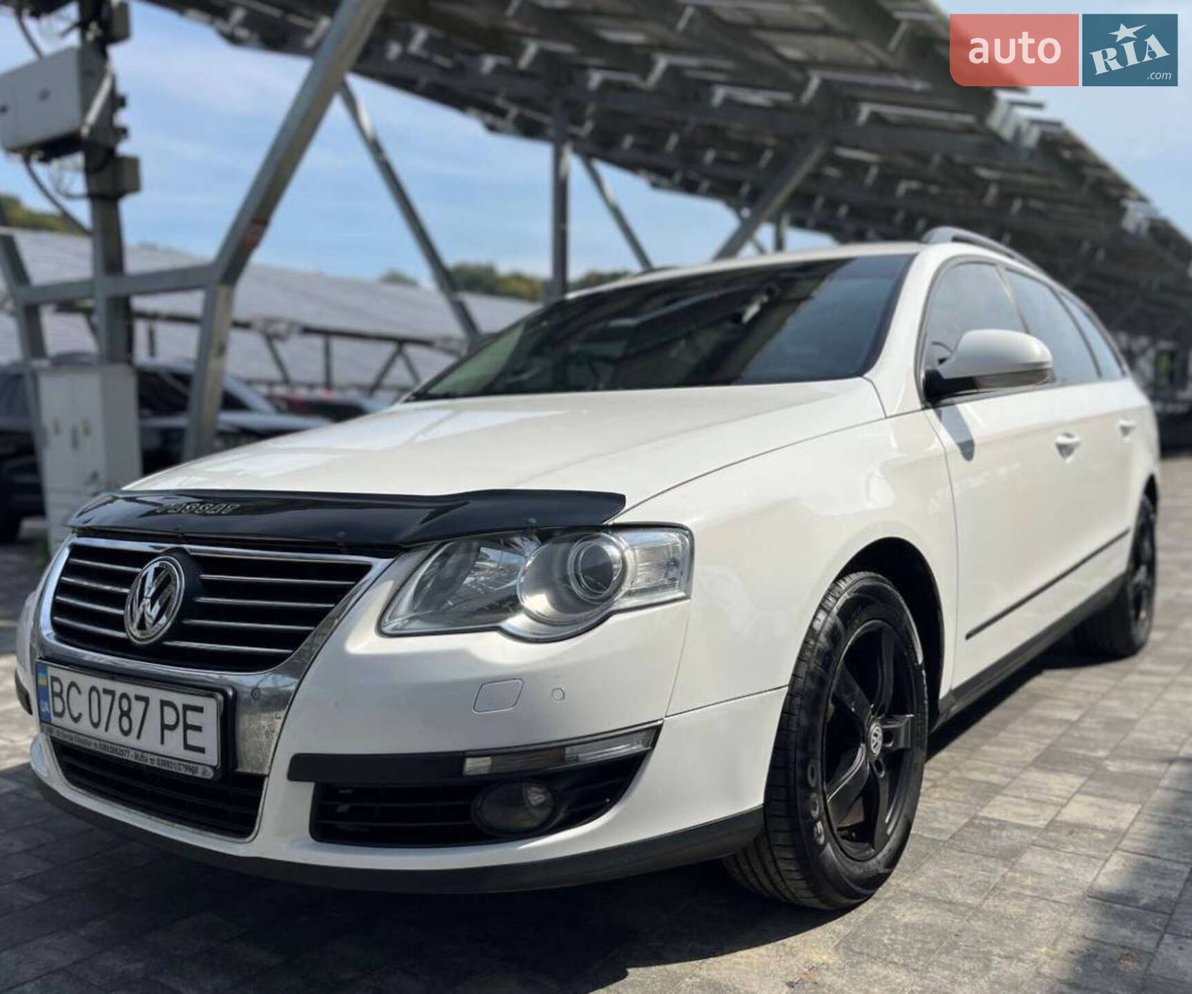 VOLKSWAGEN PASSAT 2010