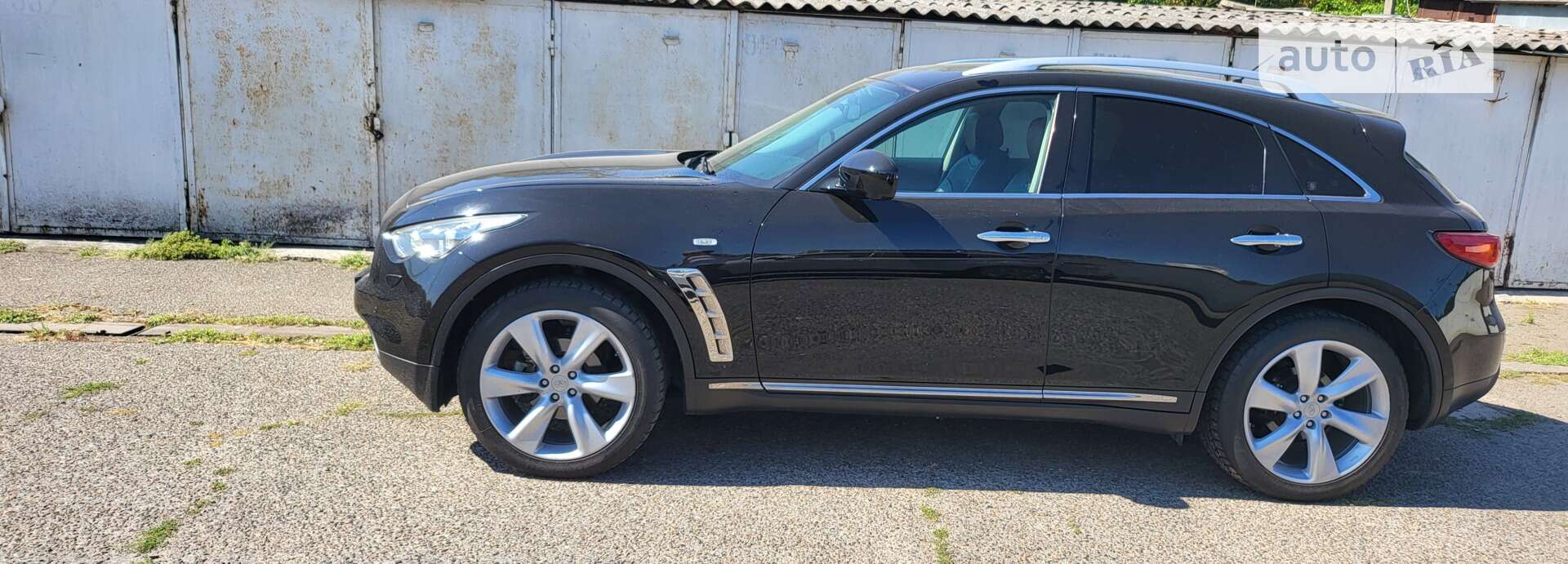 Infiniti FX 35 2010