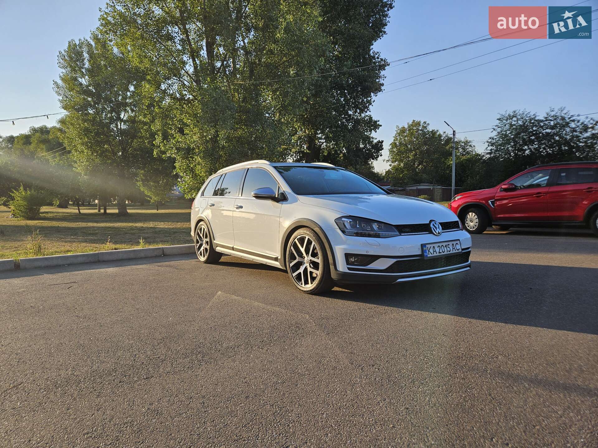 VOLKSWAGEN GOLF 2017