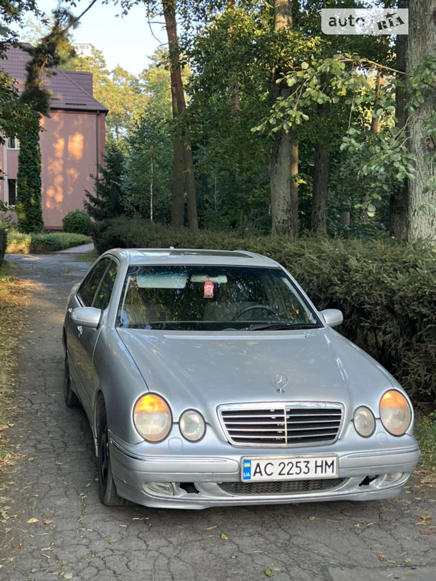MERCEDES-BENZ E 220 CDI 2000