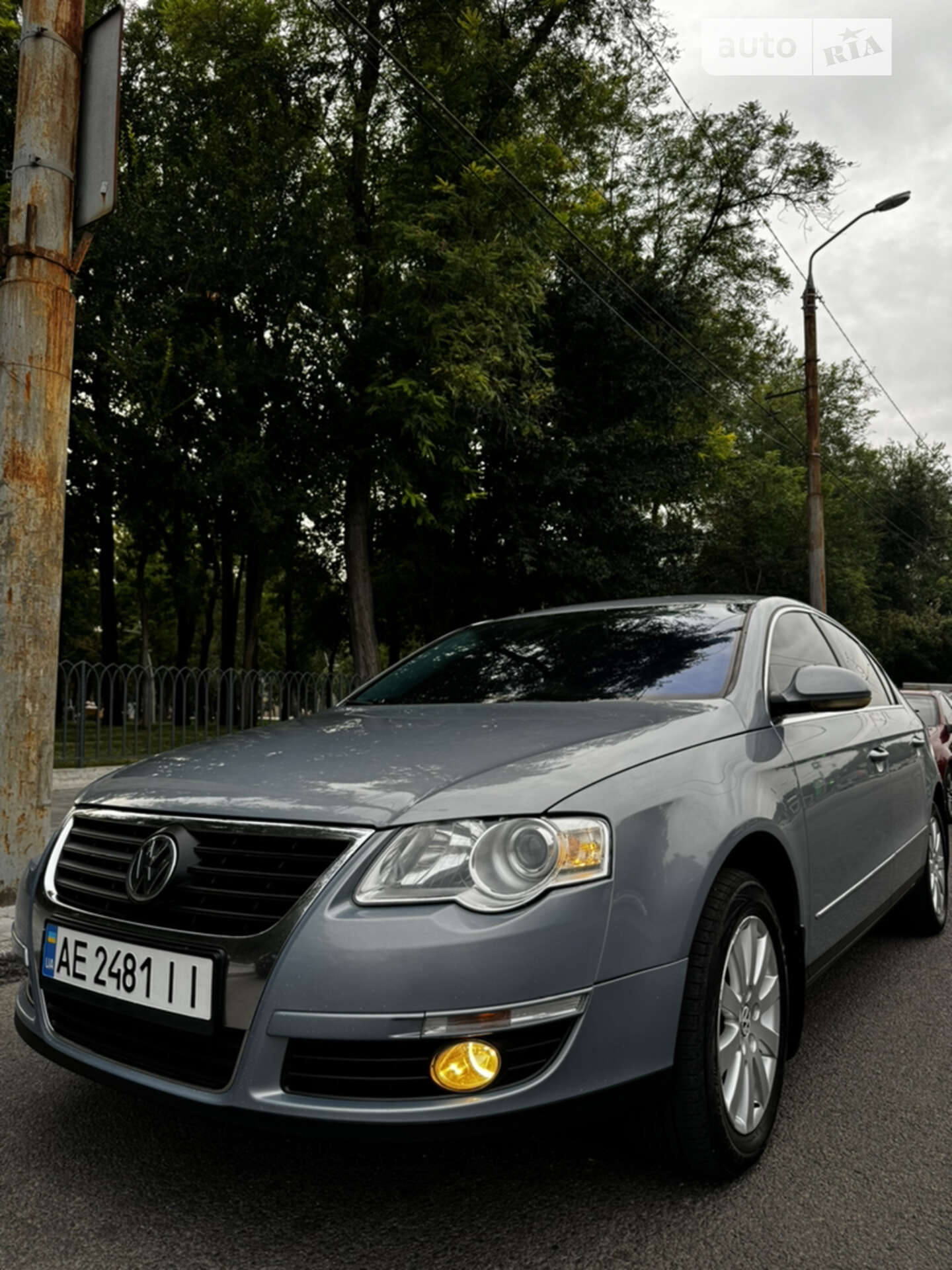 VOLKSWAGEN PASSAT 2010