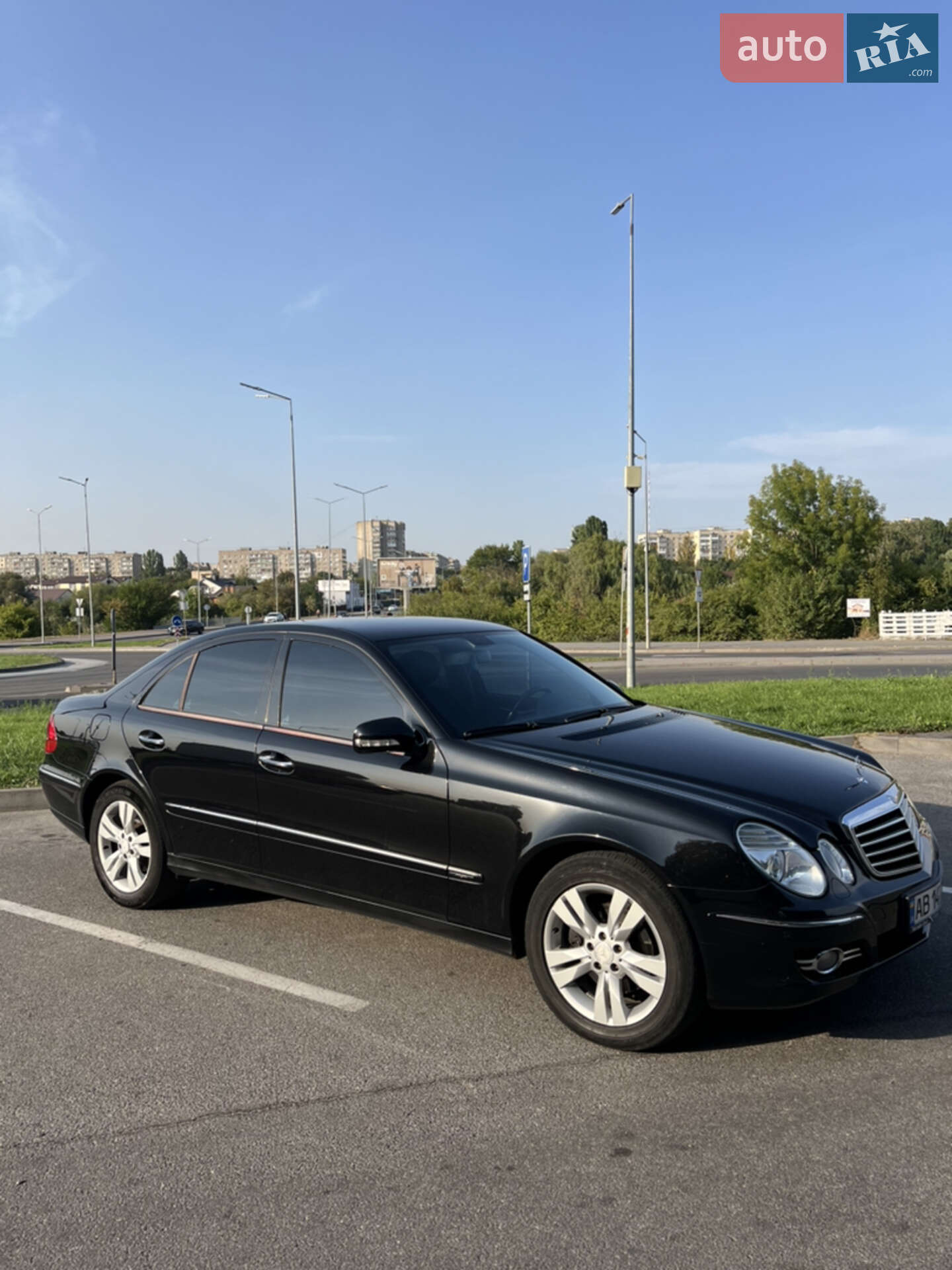 MERCEDES-BENZ E 320 2007