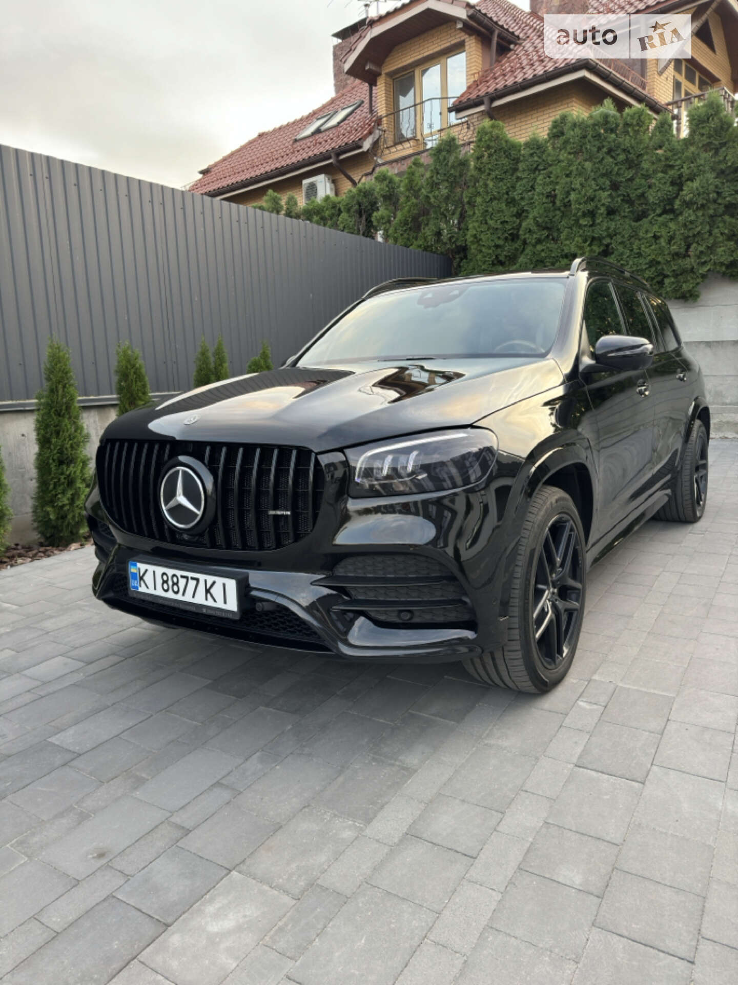 MERCEDES-BENZ GLS 400 2020