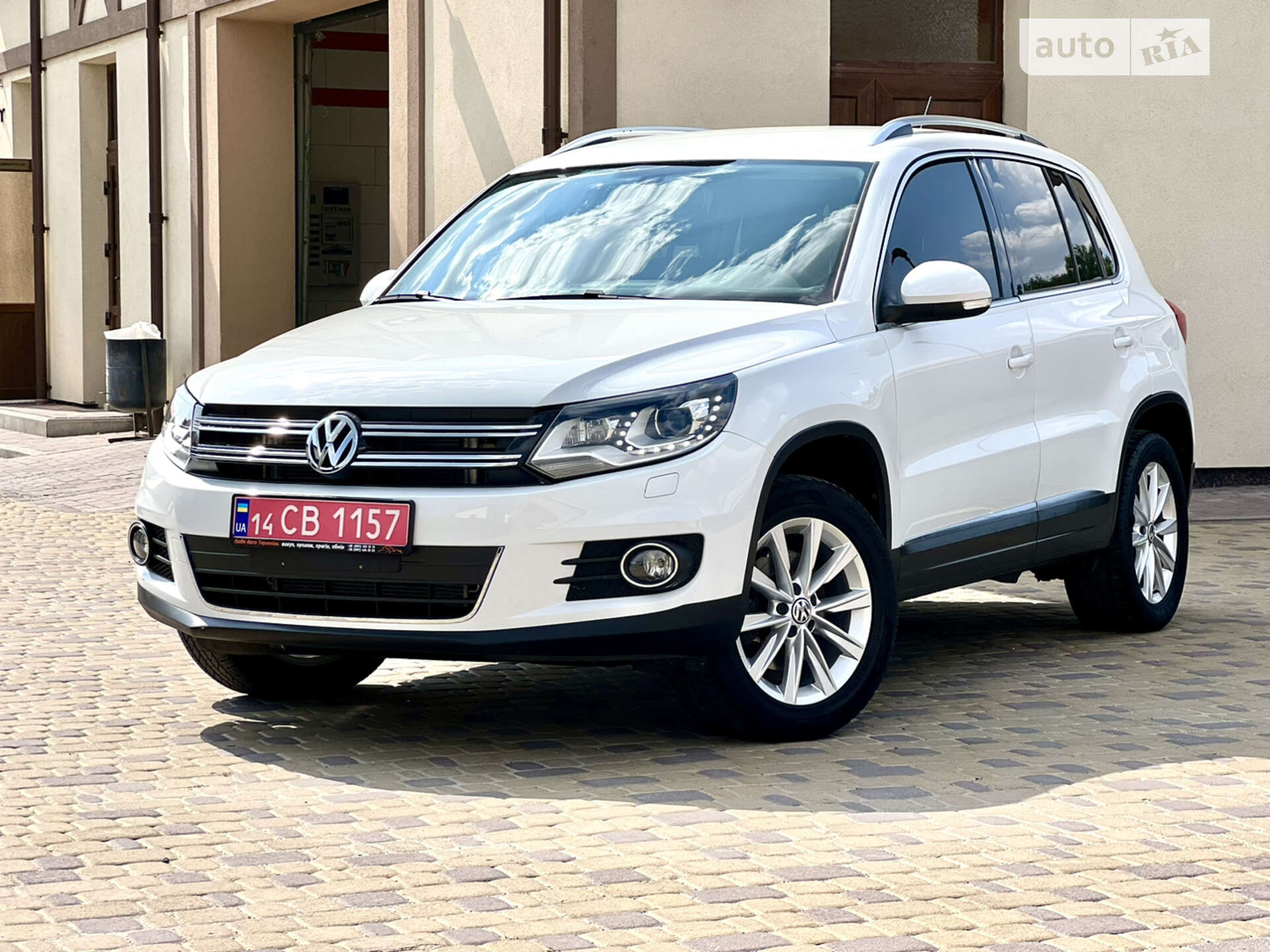VOLKSWAGEN TIGUAN 2014