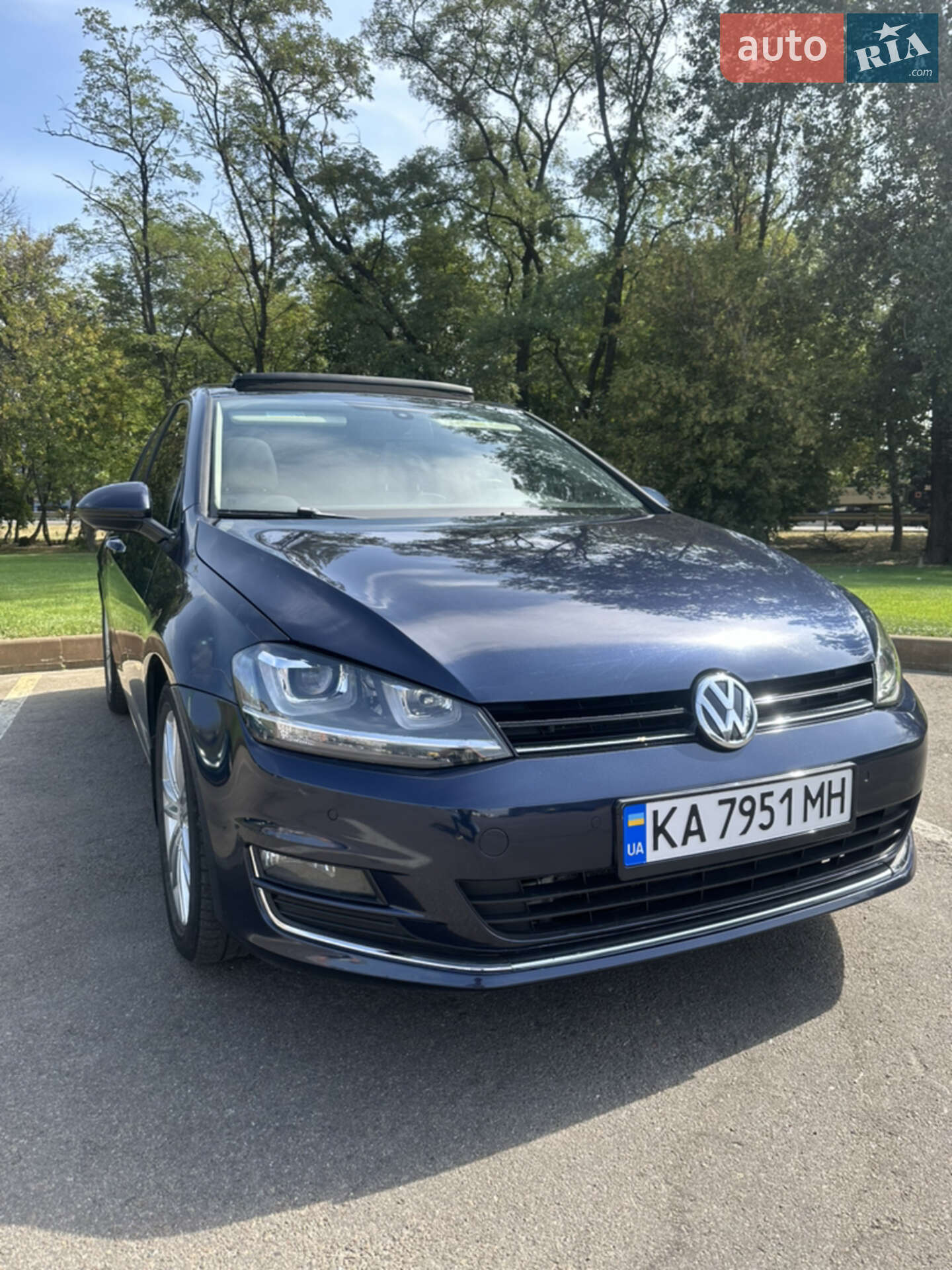 VOLKSWAGEN GOLF 2014