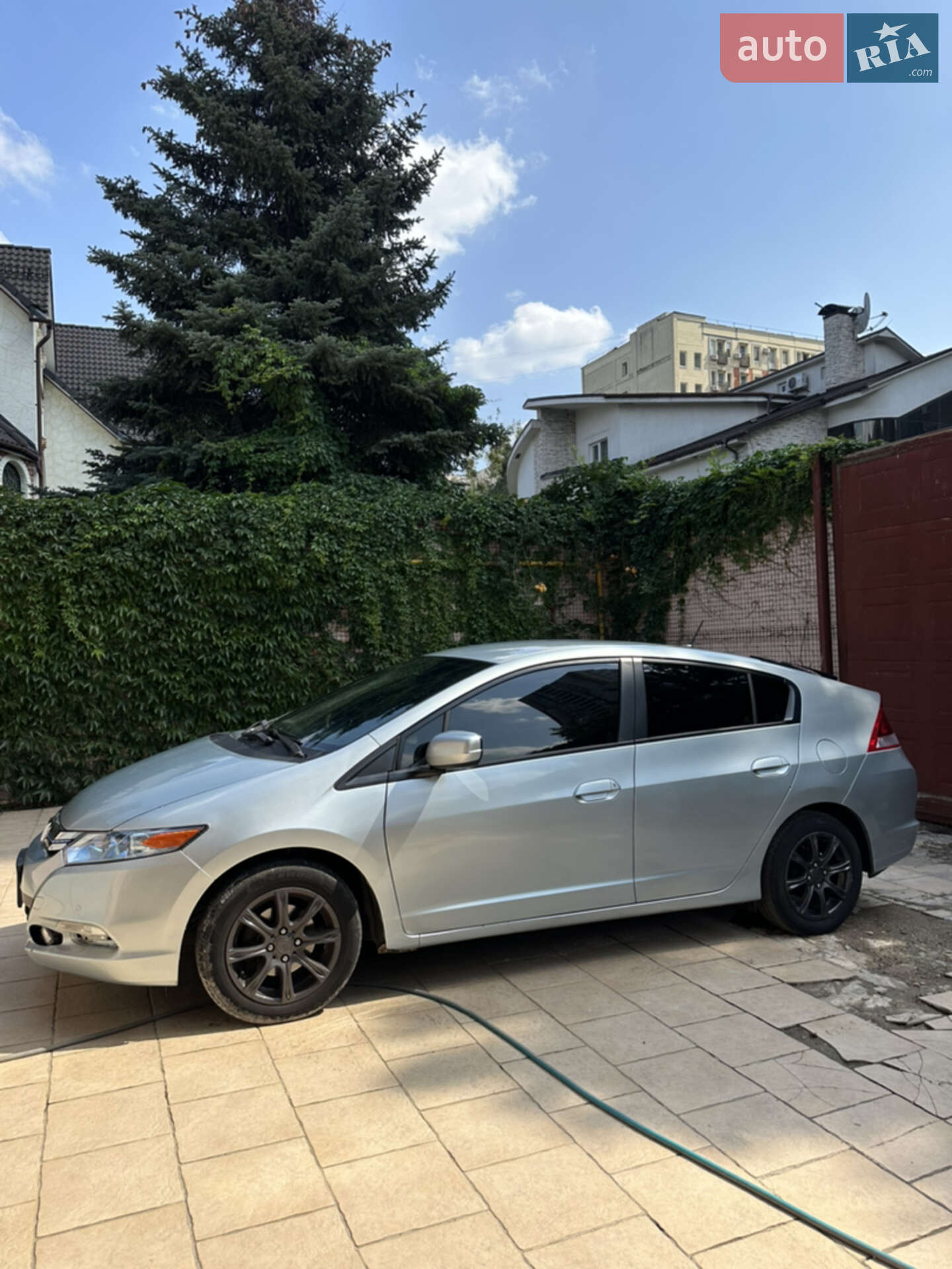 HONDA INSIGHT 2012