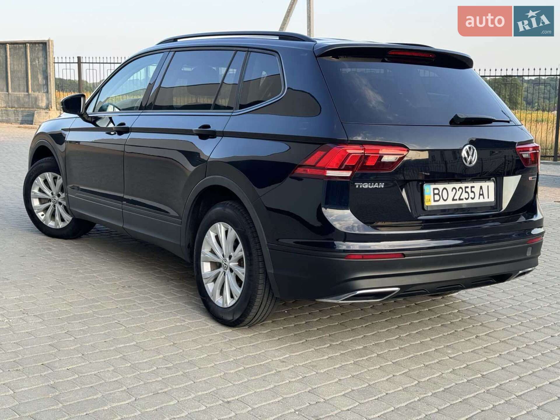 VOLKSWAGEN TIGUAN 2018