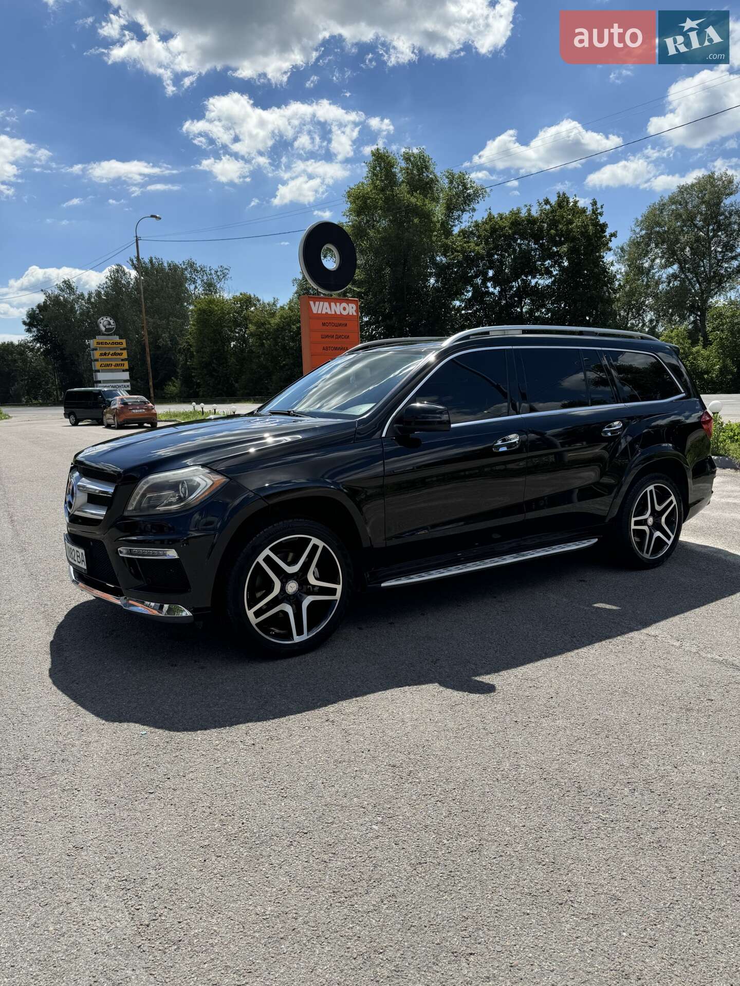 Головне фото звіту автомобіля MERCEDES-BENZ GL 450 2014