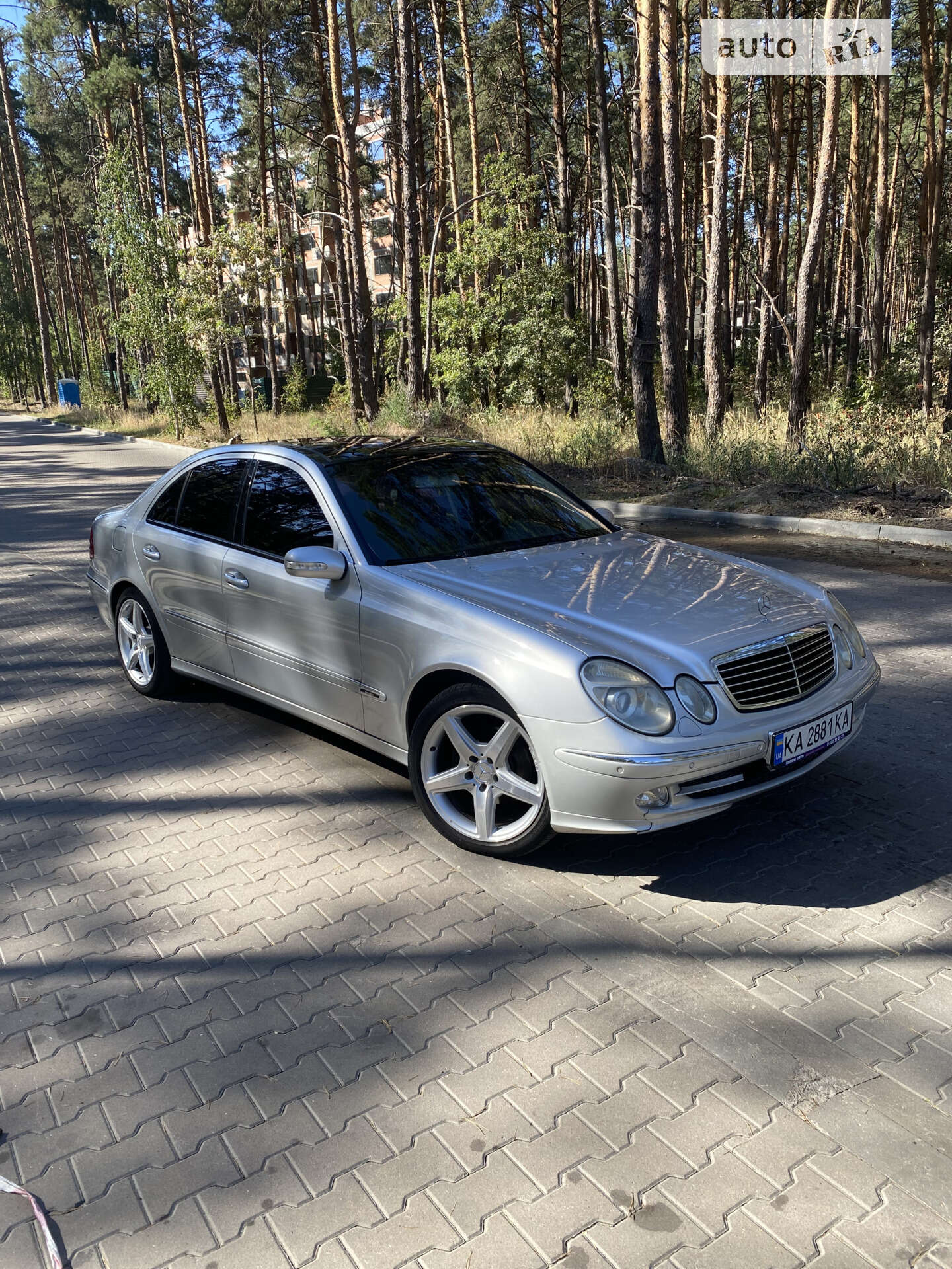 MERCEDES-BENZ E 270 2002
