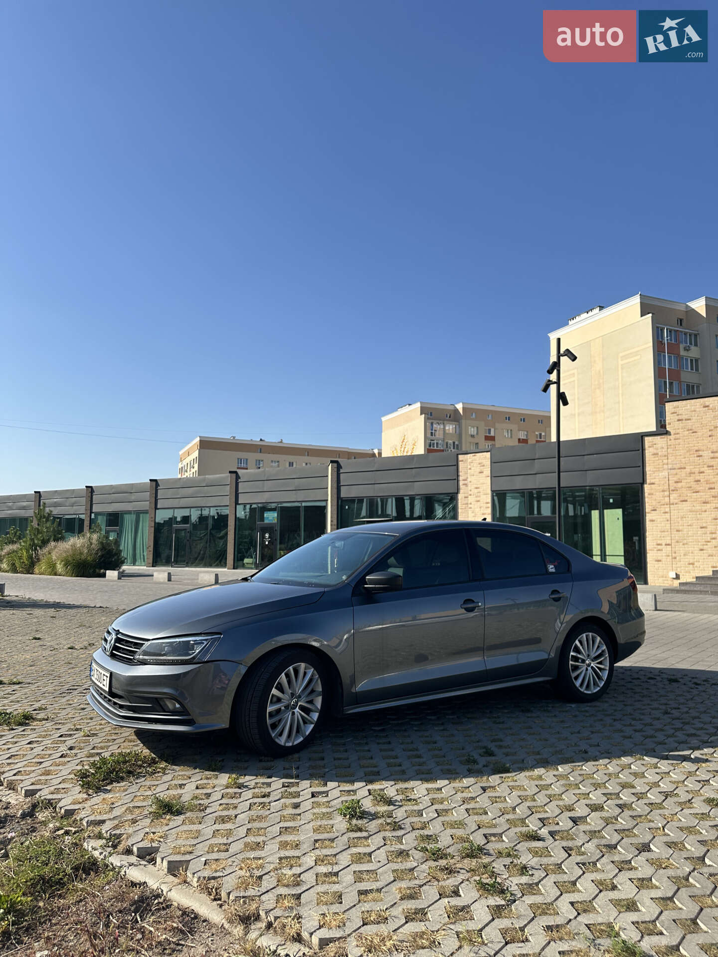 VOLKSWAGEN JETTA 2017