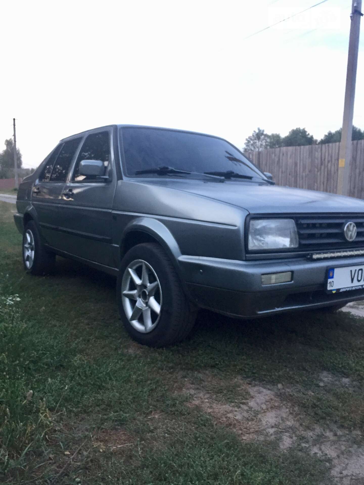VOLKSWAGEN JETTA 1986