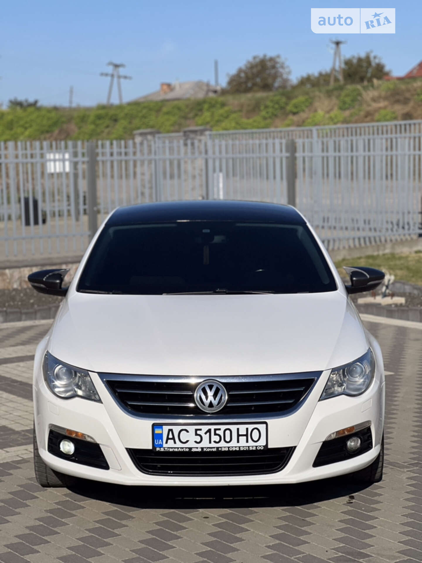VOLKSWAGEN PASSAT CC 2011