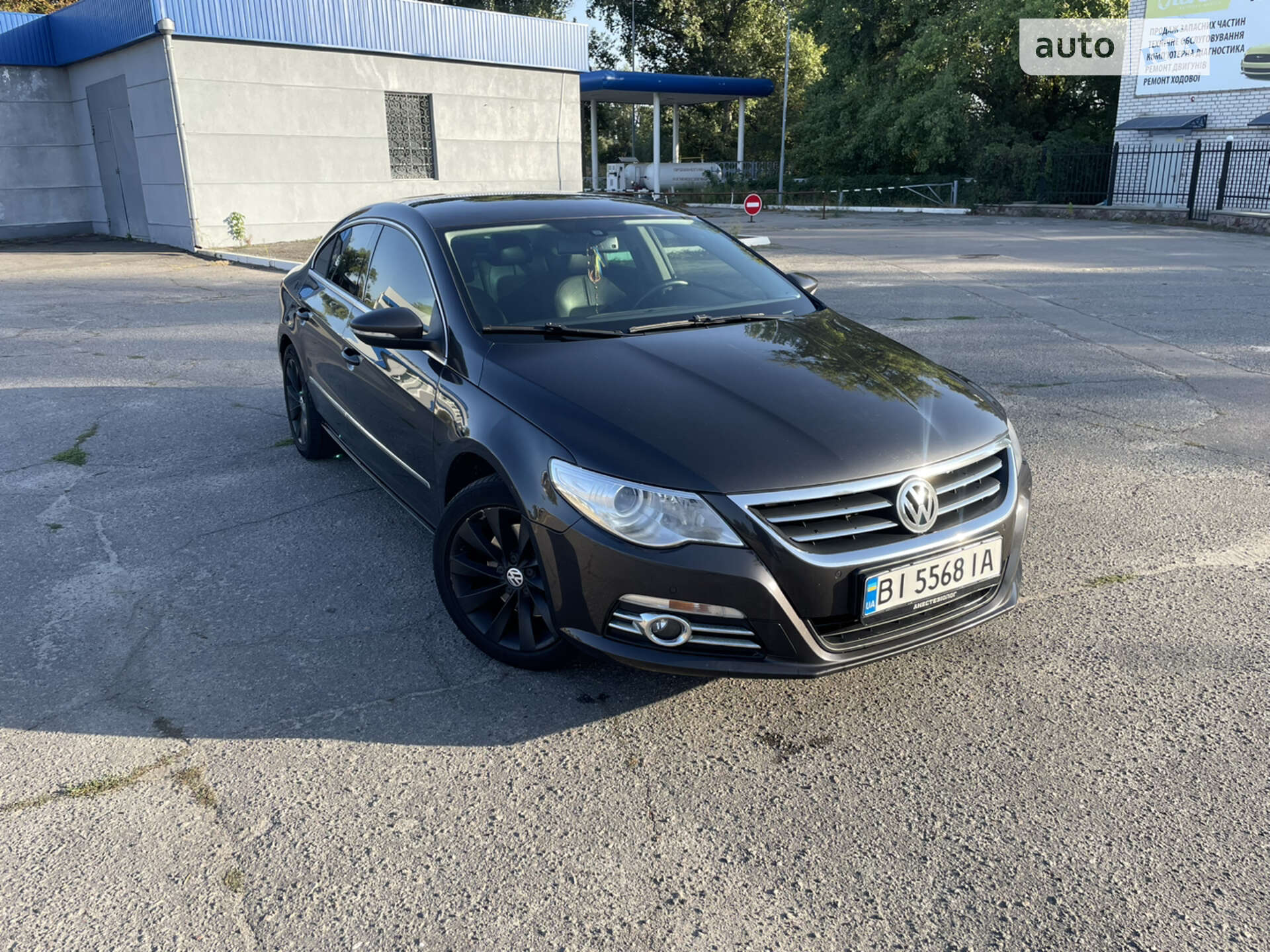 VOLKSWAGEN PASSAT CC 2011