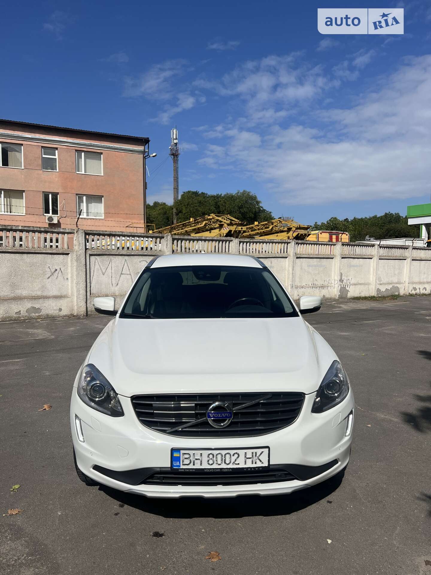 VOLVO XC60 2017