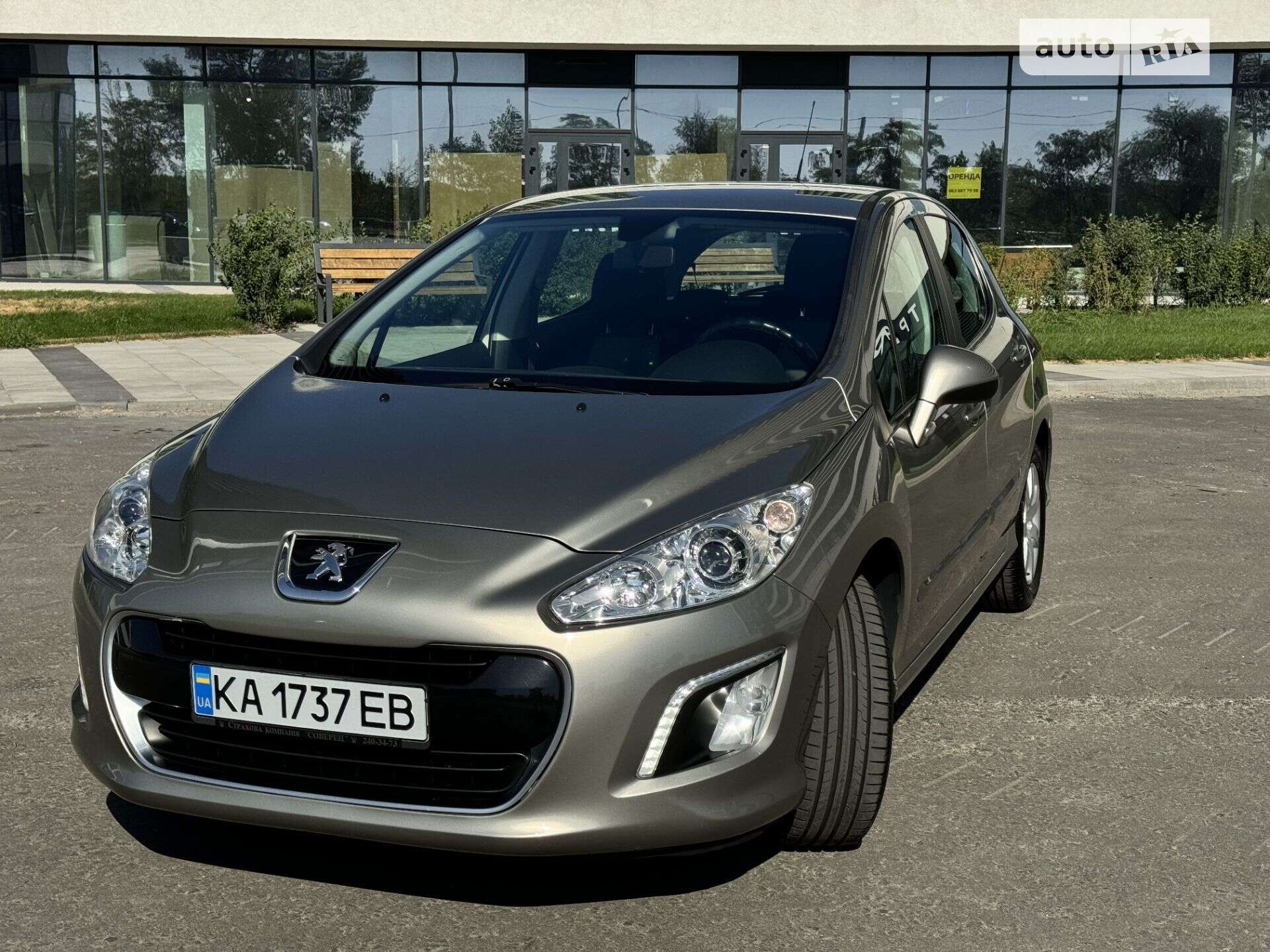 PEUGEOT 308 2011