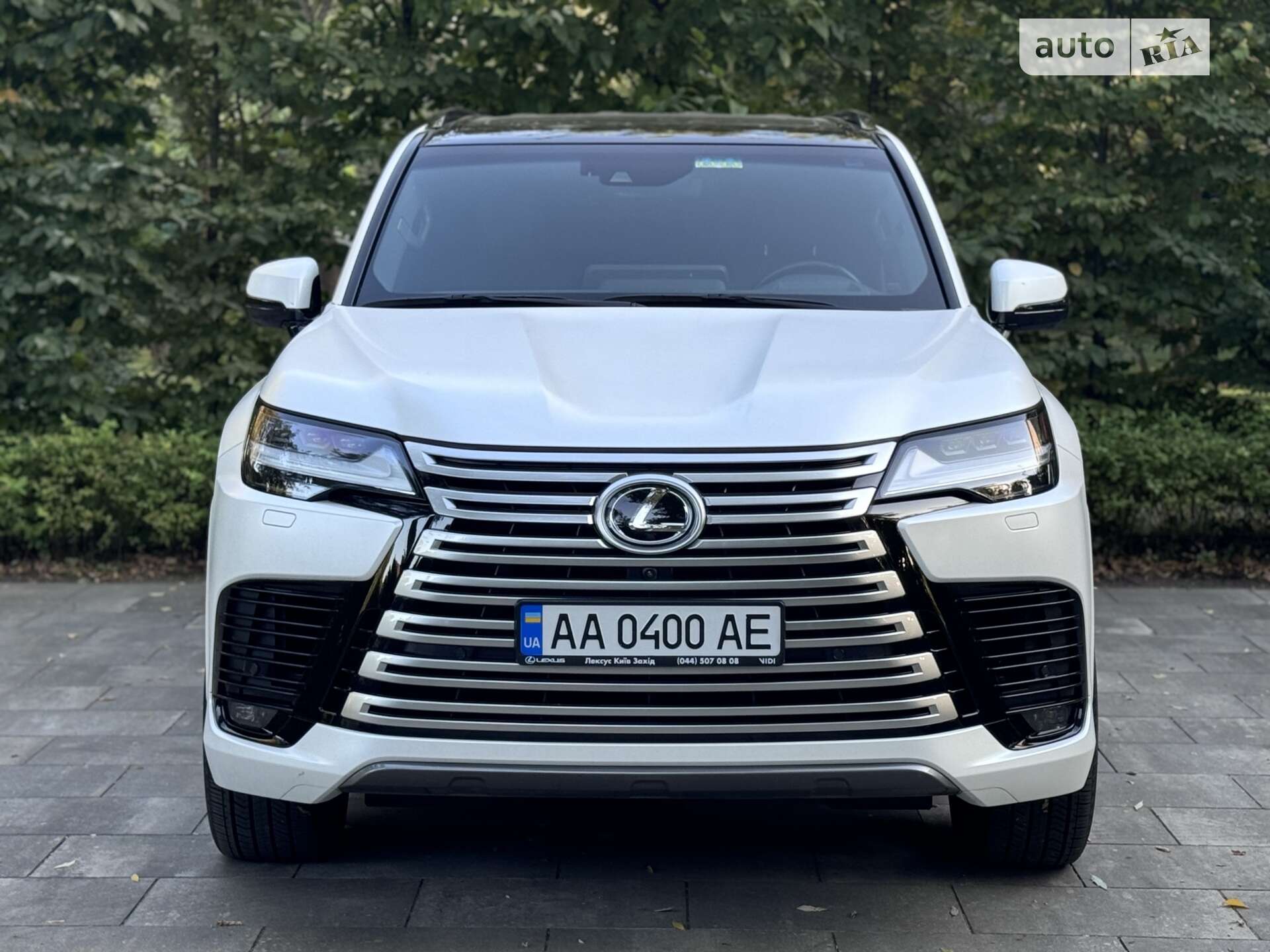 Lexus LX 2022