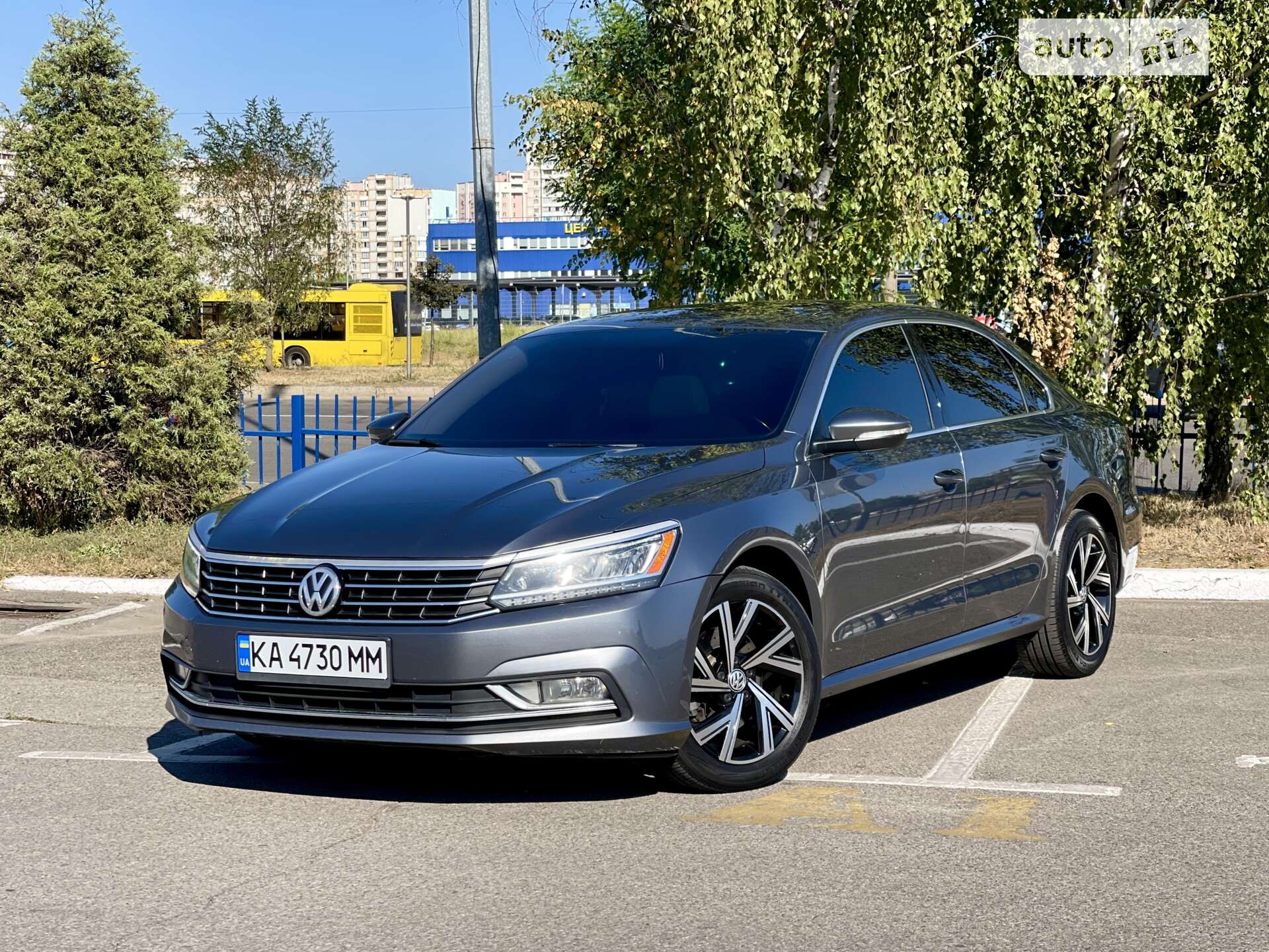 VOLKSWAGEN PASSAT 2018