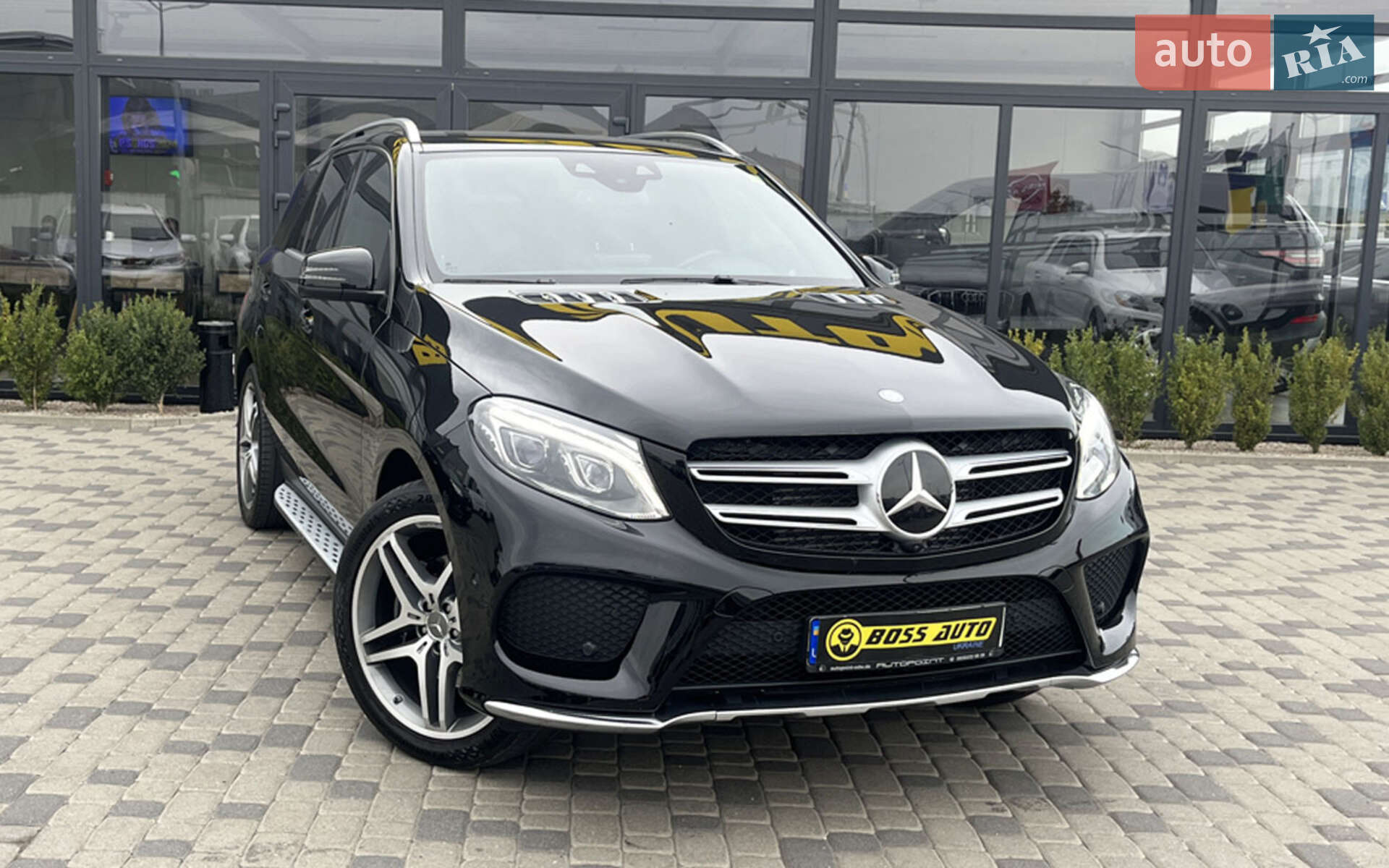 MERCEDES-BENZ GLE 350D 2016