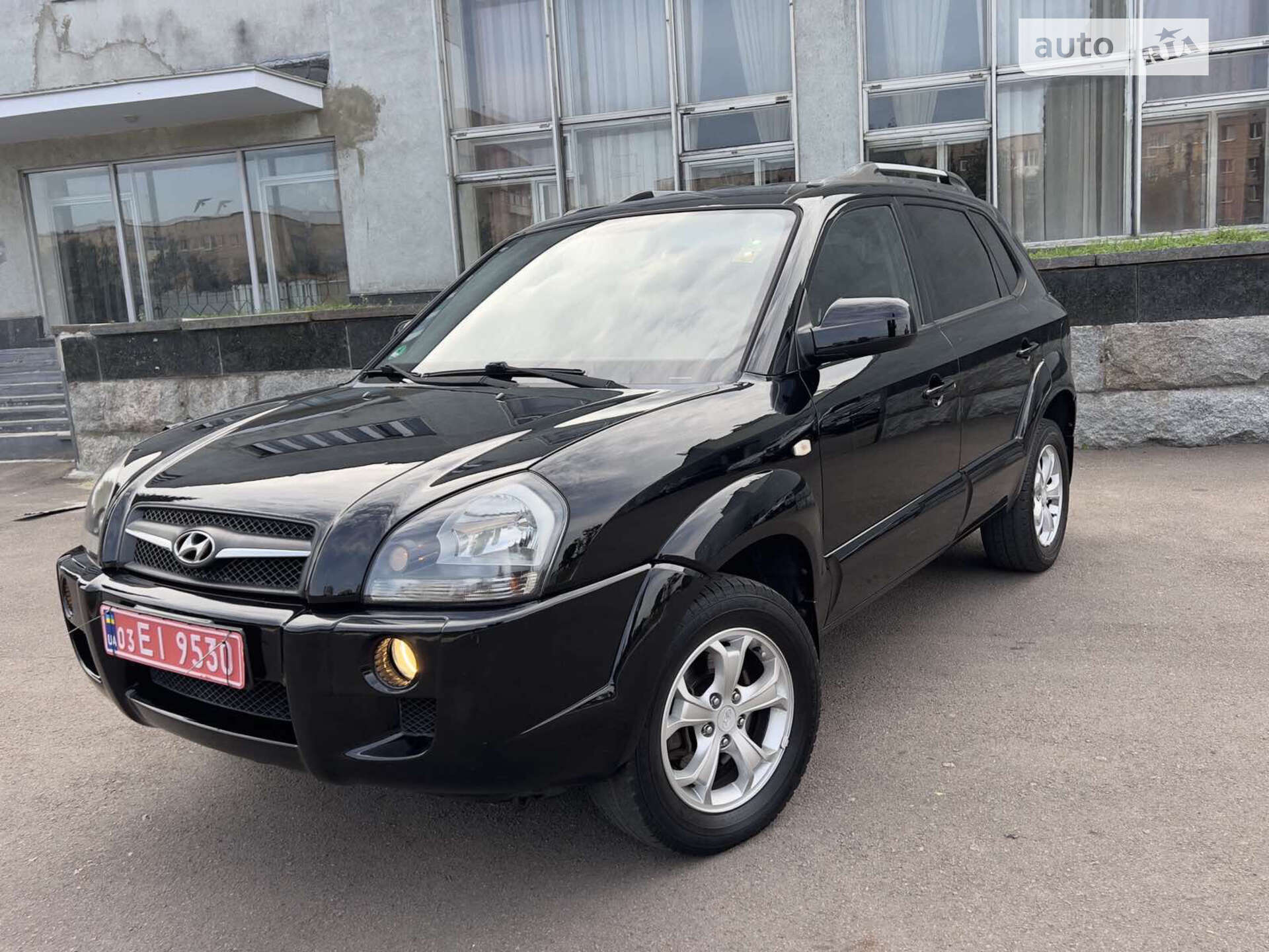Головне фото звіту автомобіля HYUNDAI TUCSON 2008