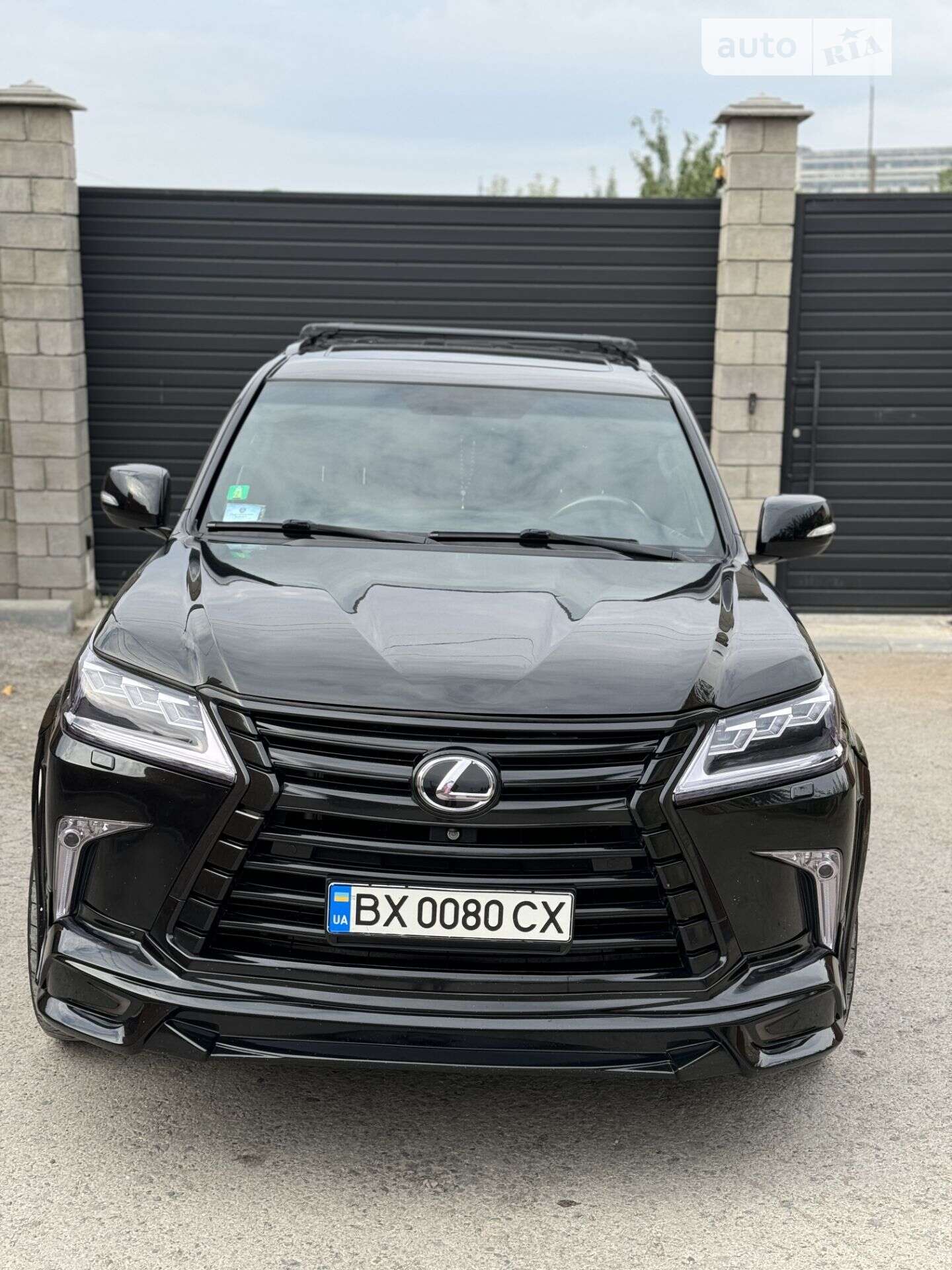 LEXUS LX 570 2010