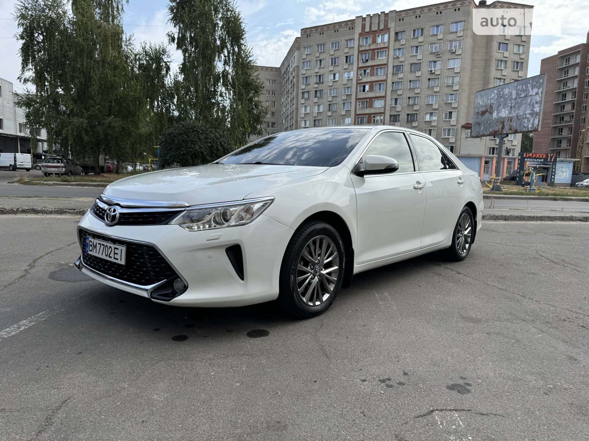 TOYOTA CAMRY
