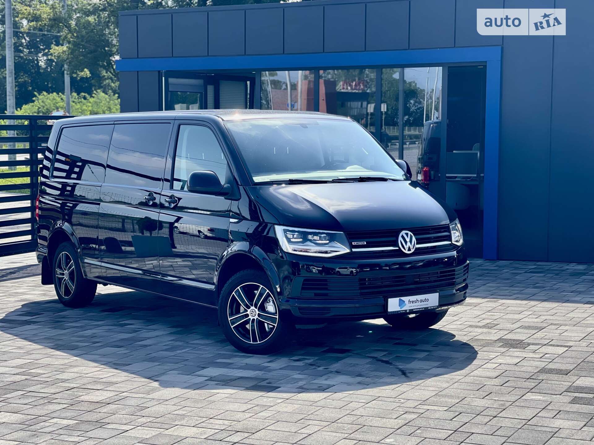 VOLKSWAGEN TRANSPORTER 2019