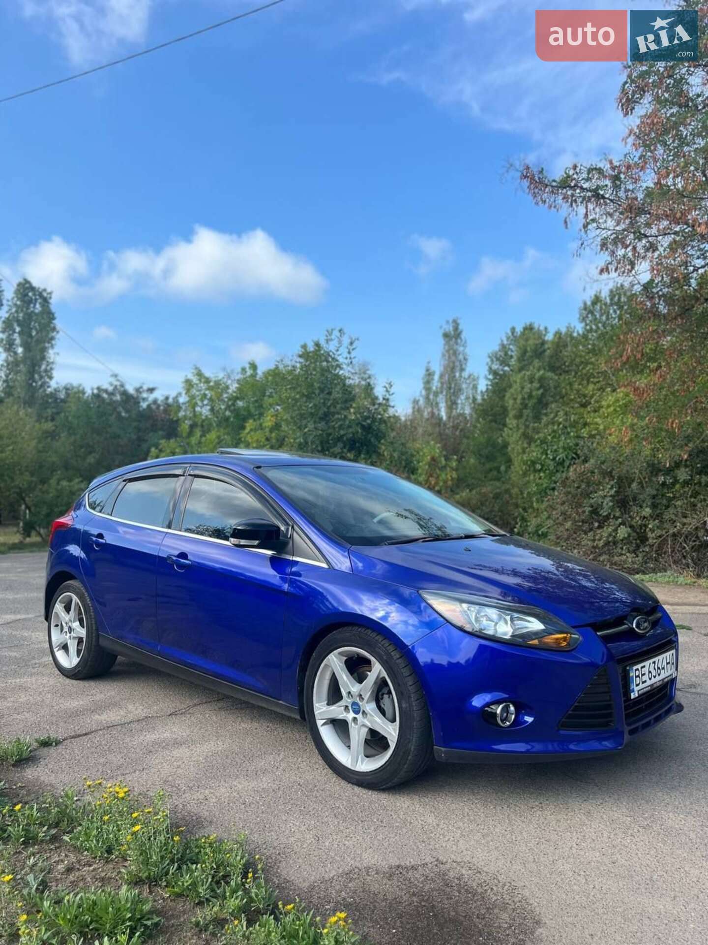 Головне фото звіту автомобіля FORD FOCUS 2012