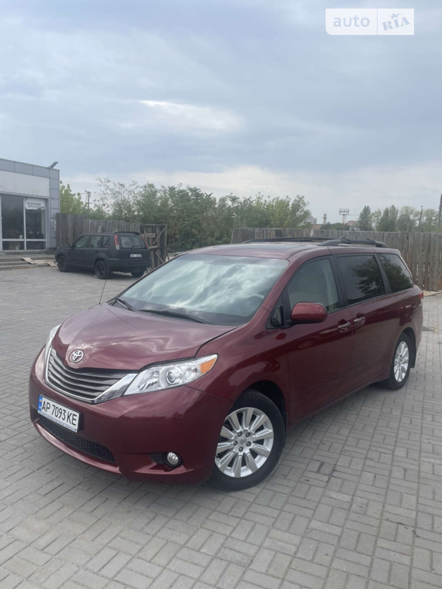 TOYOTA SIENNA 2014