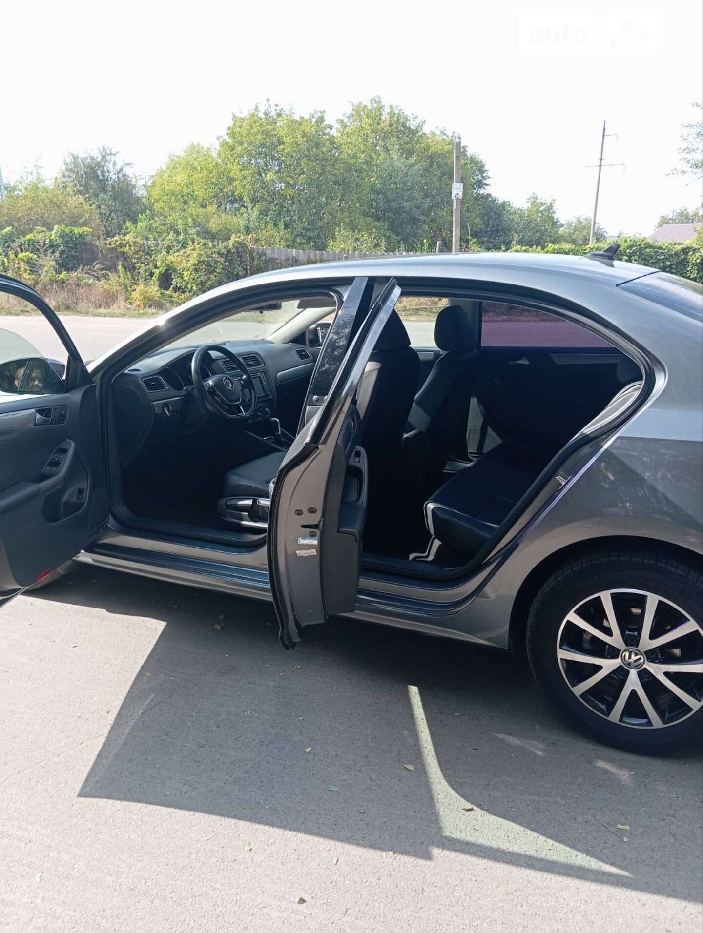 VOLKSWAGEN JETTA 2016