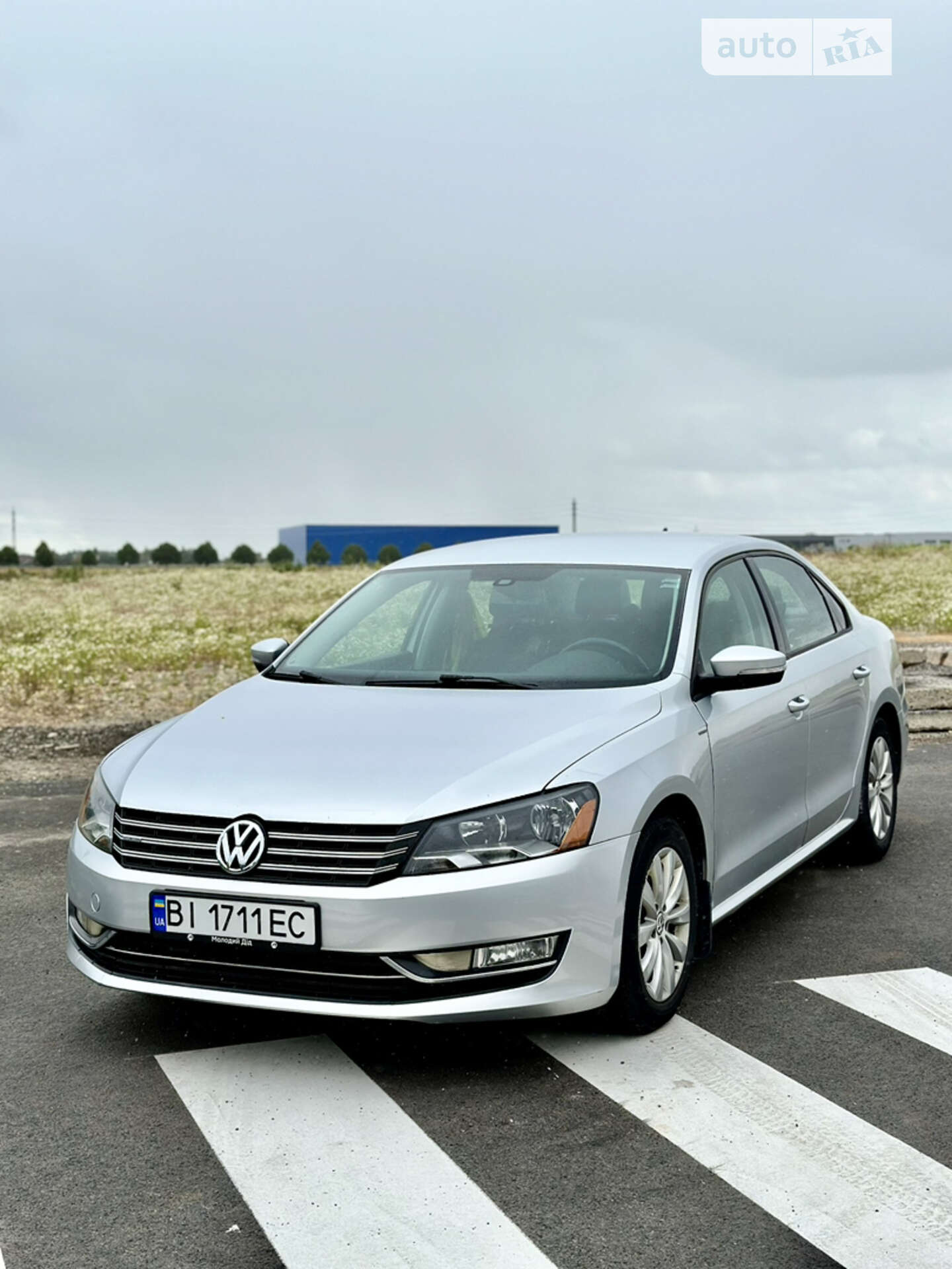 VOLKSWAGEN PASSAT 2015