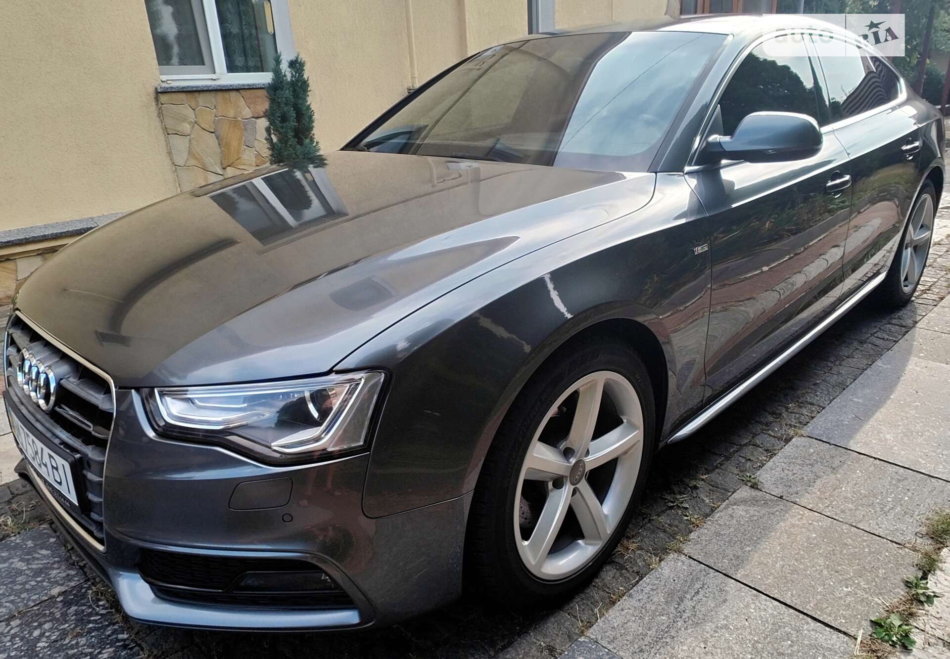 Головне фото звіту автомобіля AUDI A5 2013