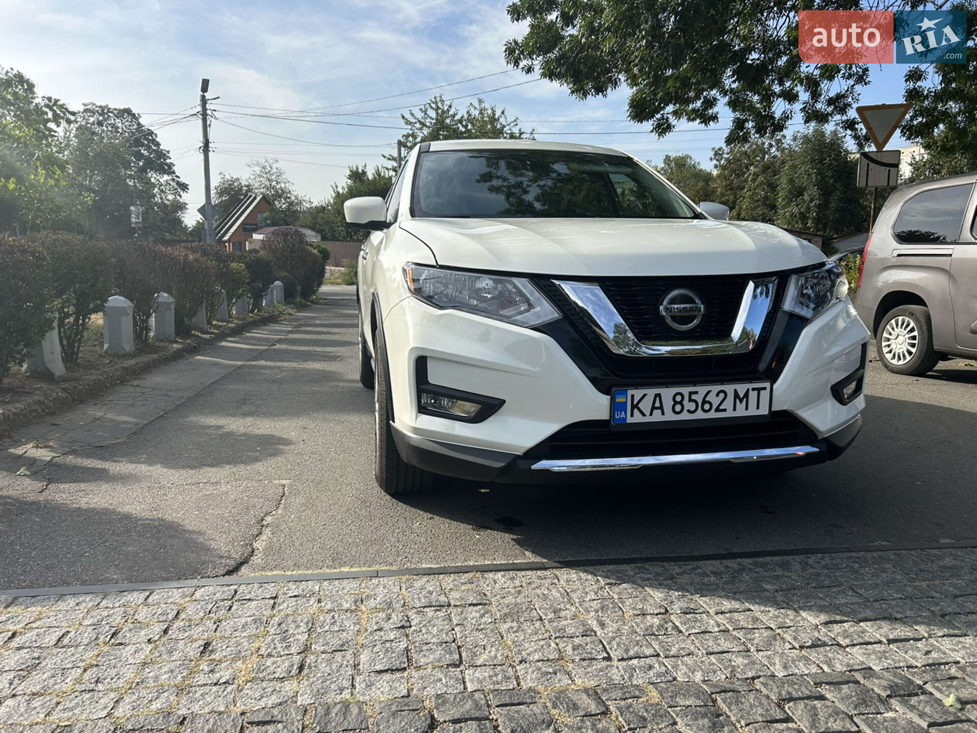 NISSAN ROGUE 2020