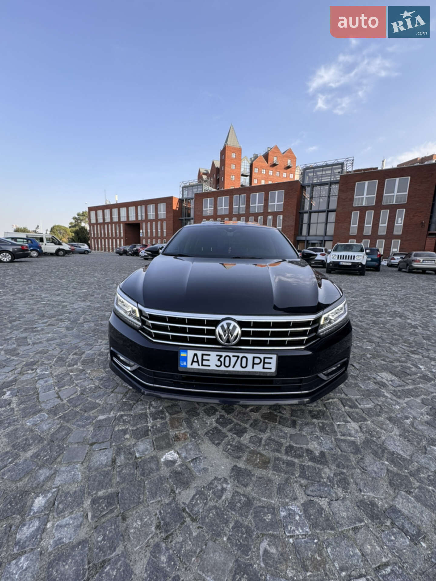 VOLKSWAGEN PASSAT 2017