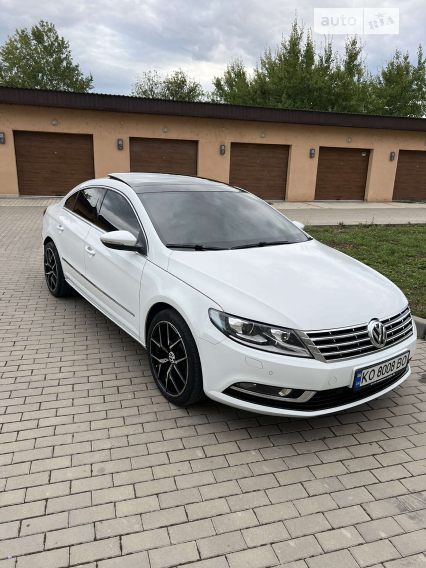 Головне фото звіту автомобіля VOLKSWAGEN CC 2015