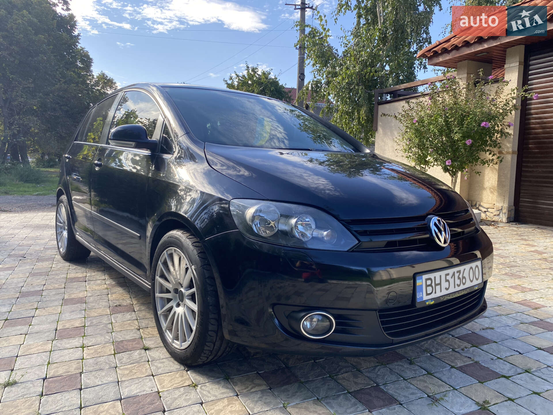 VOLKSWAGEN GOLF PLUS 2011