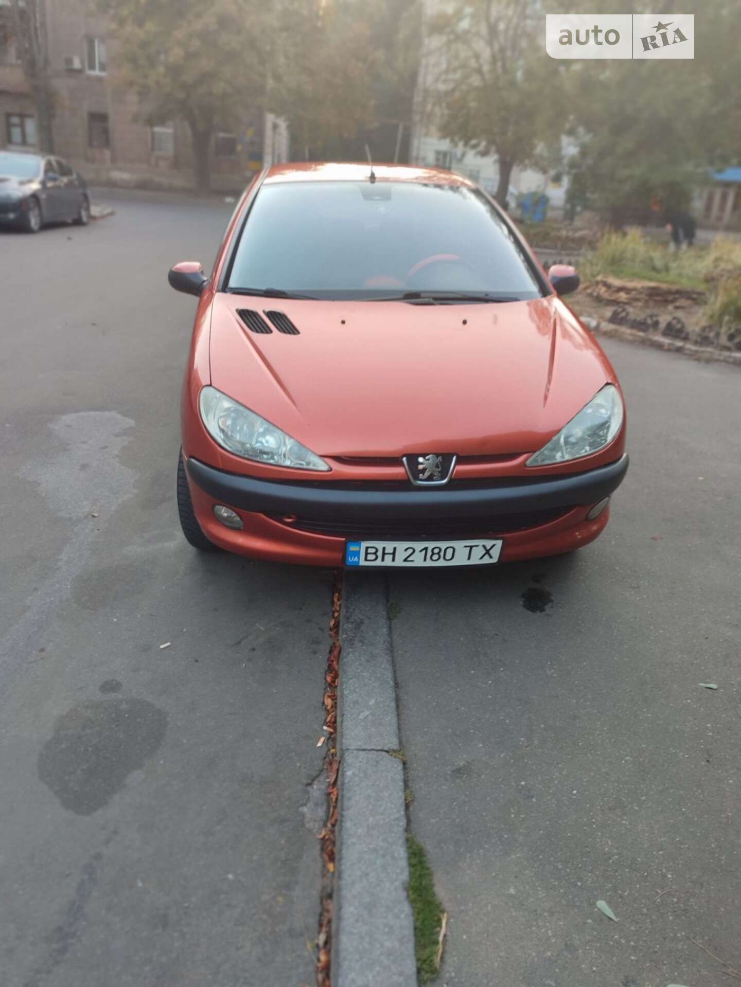 PEUGEOT 206 2001