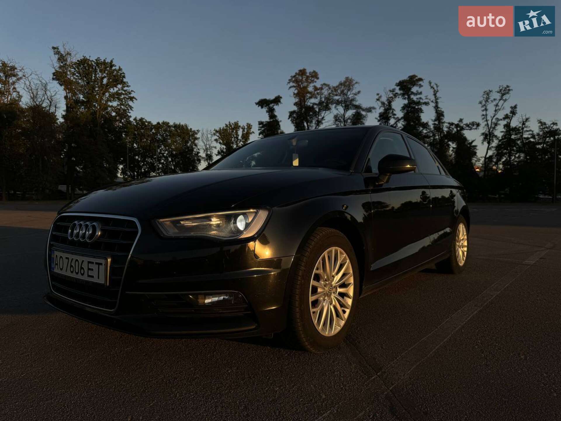 Головне фото звіту автомобіля AUDI A3 2016